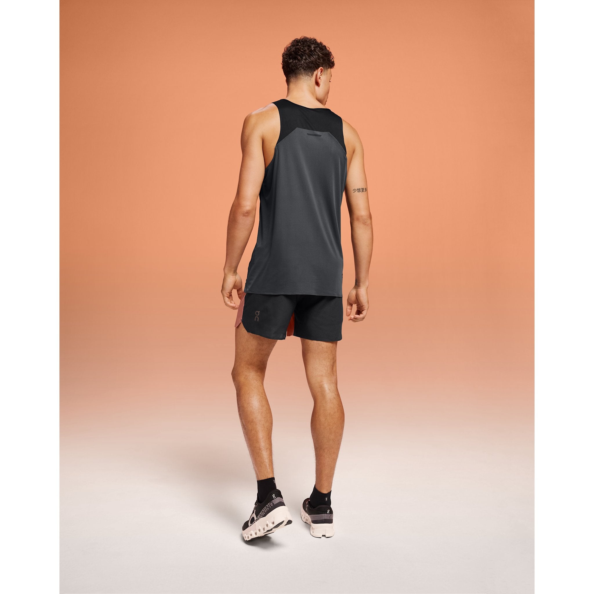 On 5" Lightweight Shorts Auburn | Black