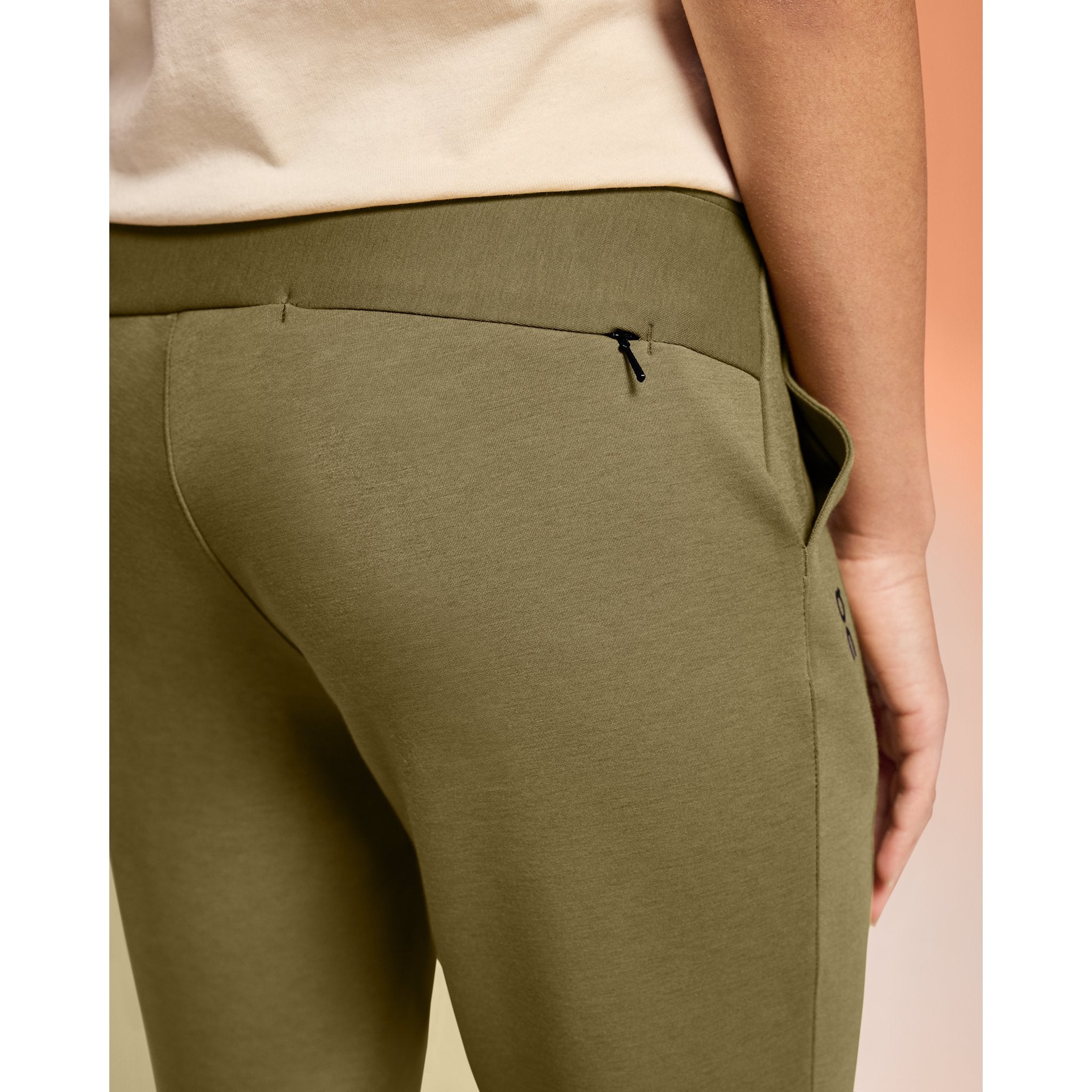 On Sweat Pants Hunter