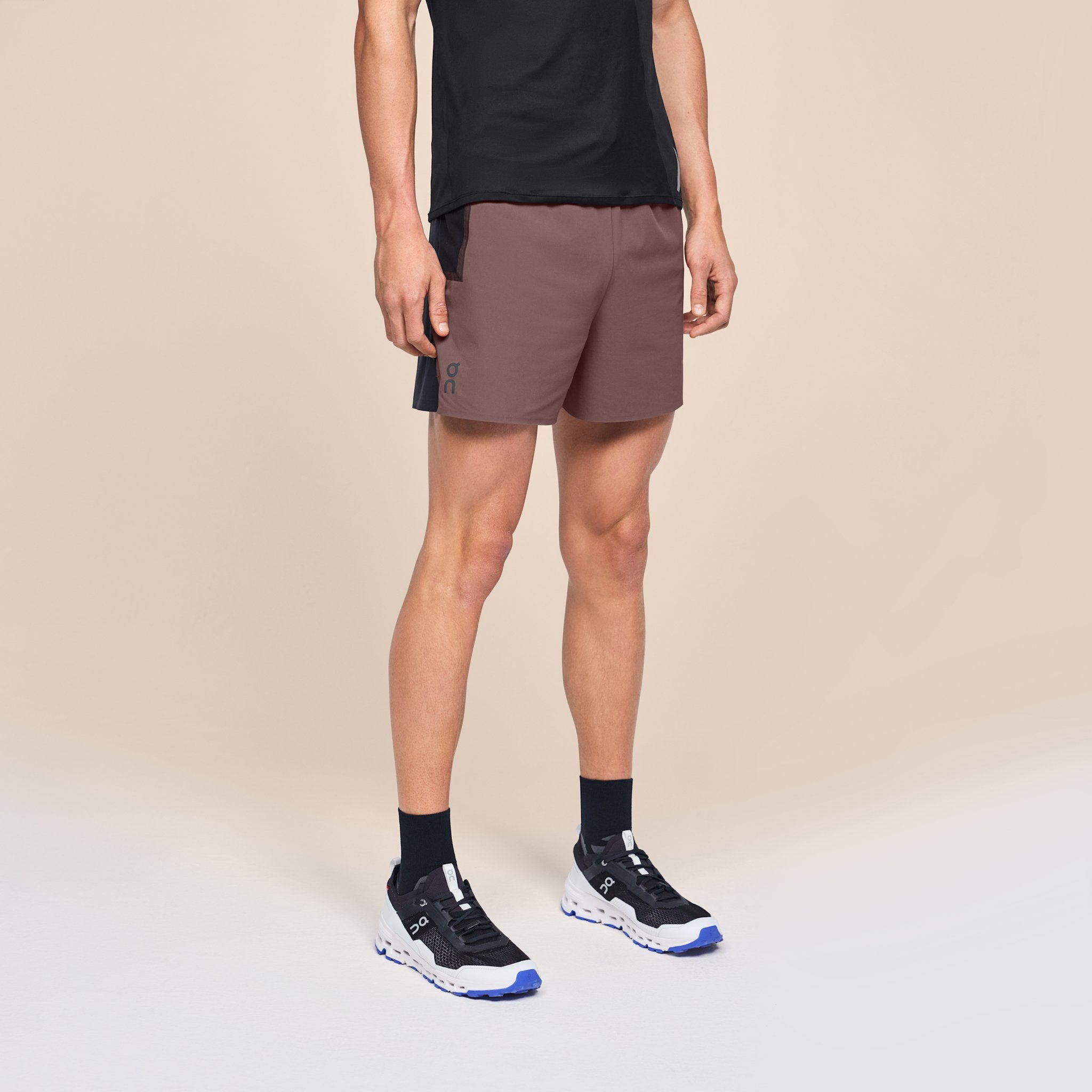 On Ultra Shorts Black