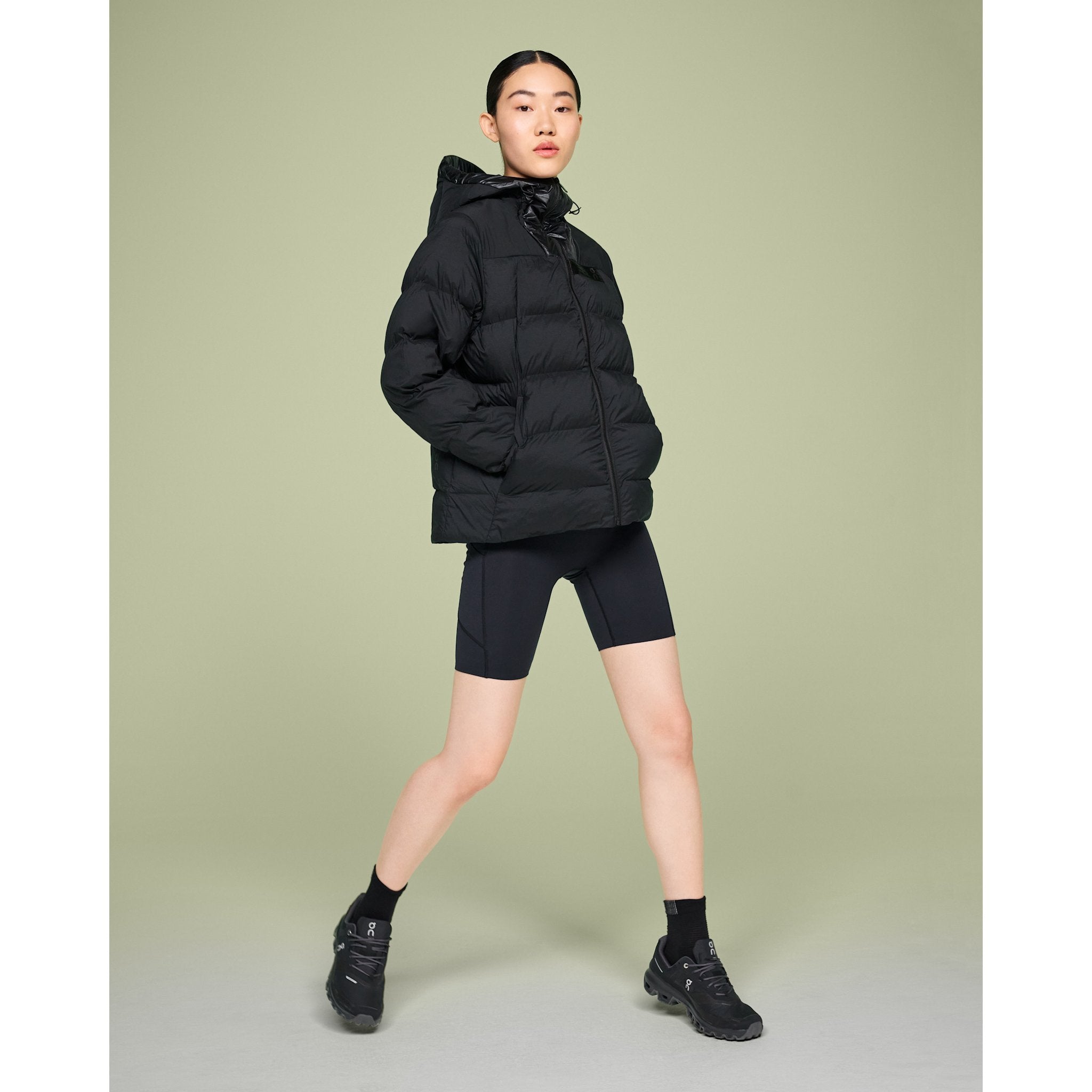 On Challenger Jacket Black
