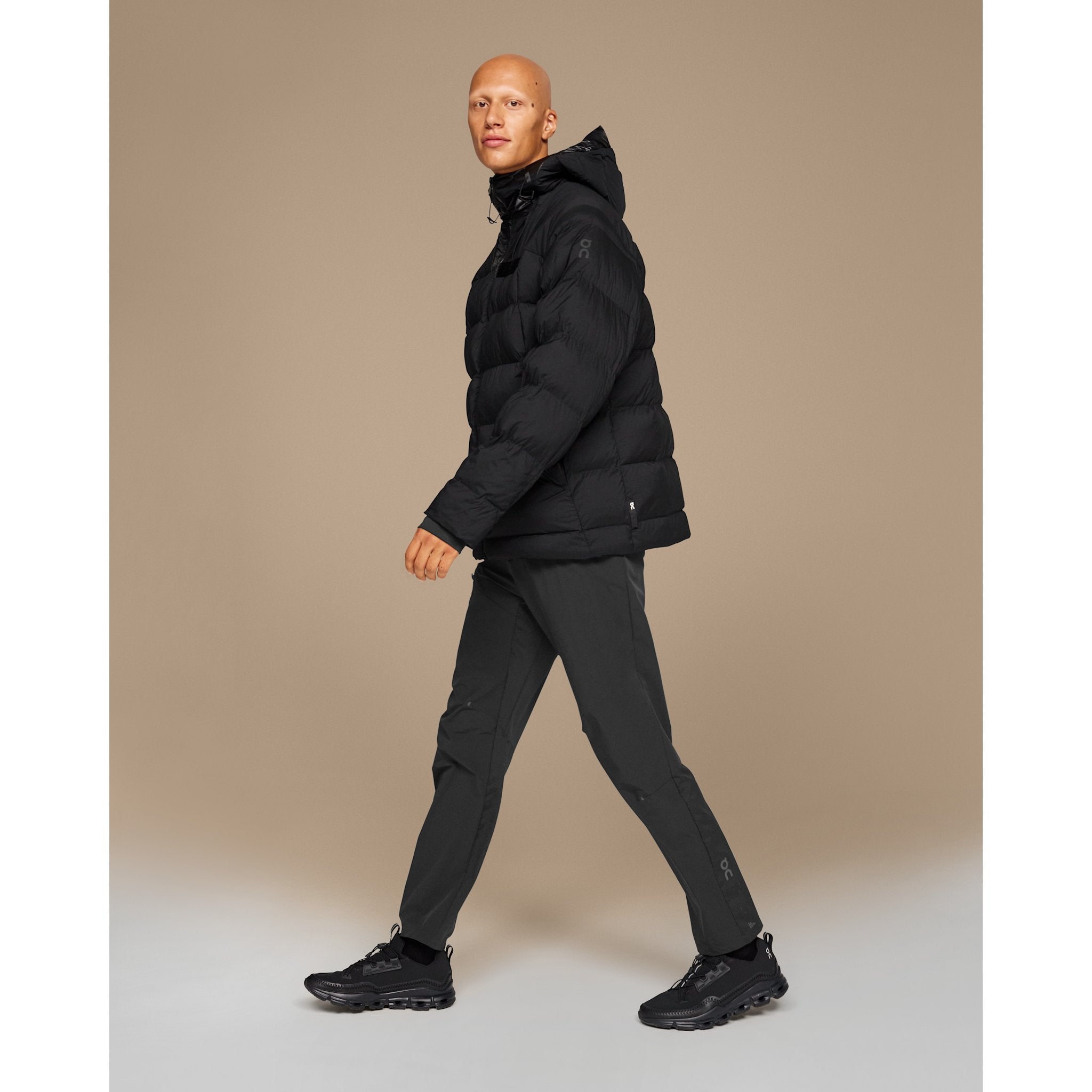 On Challenger Jacket Black