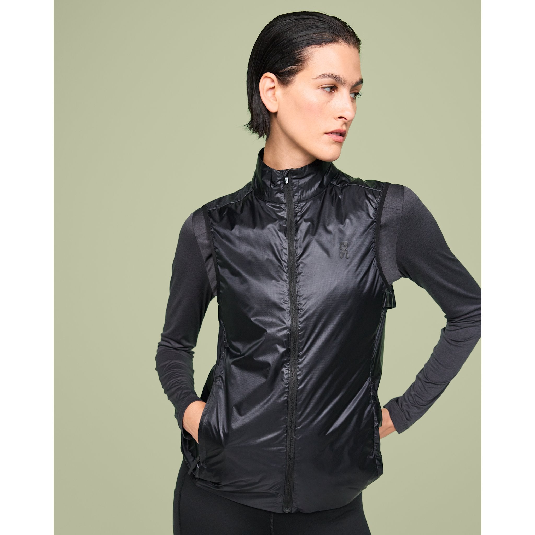 On Weather Vest Black