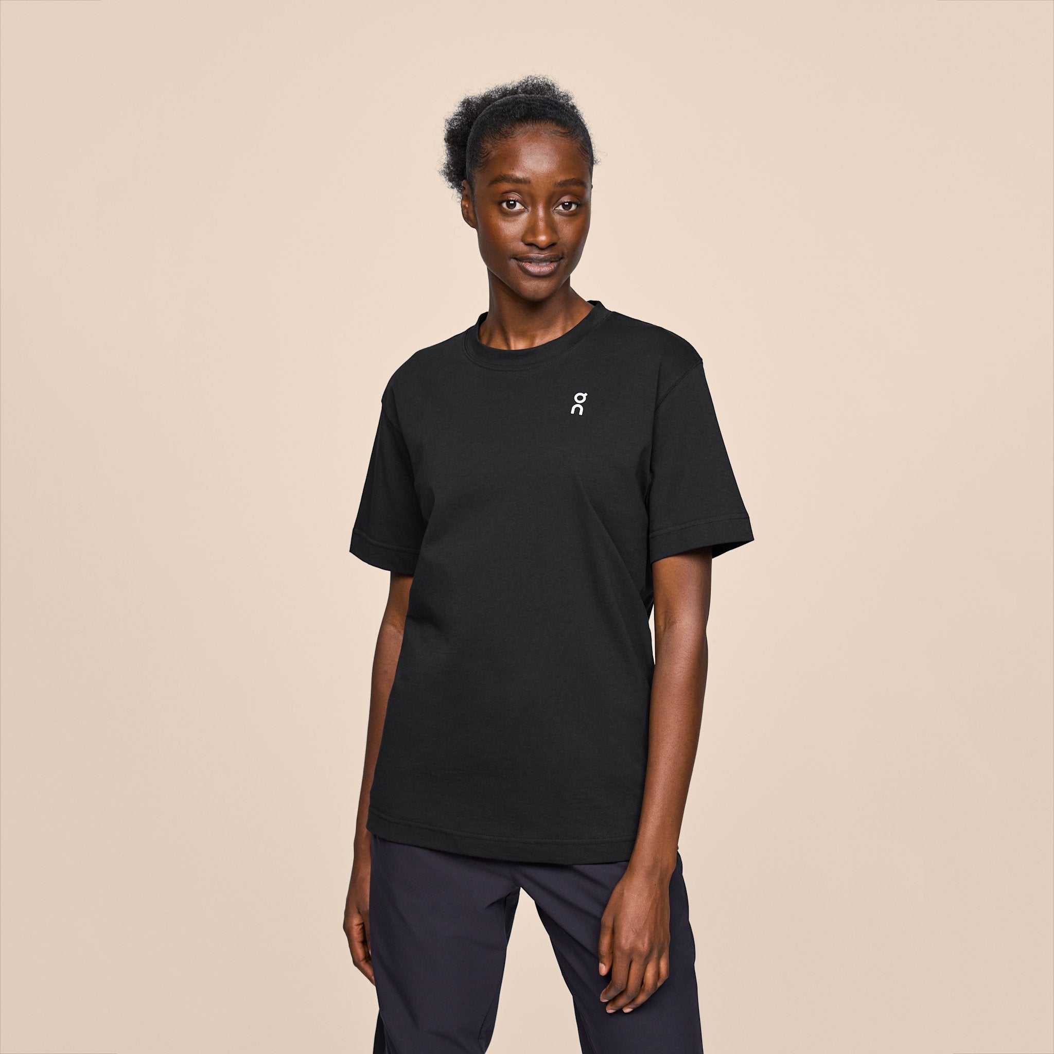 On Graphic-T White
