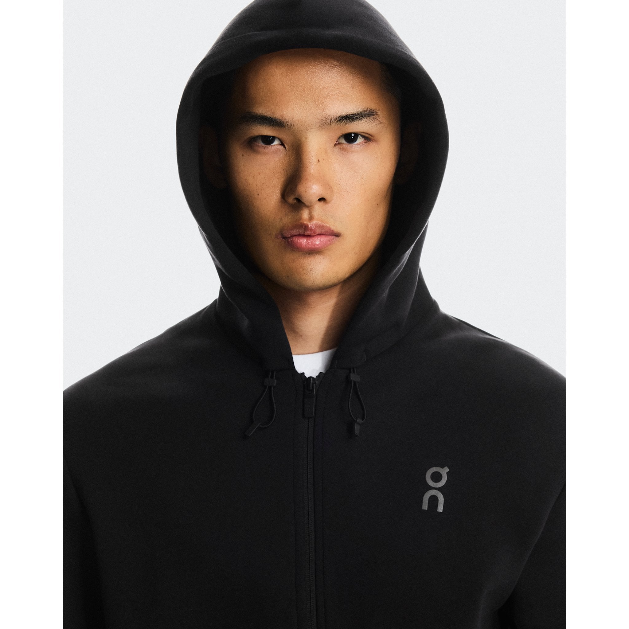 On Focus Tech Zip Hoodie Black