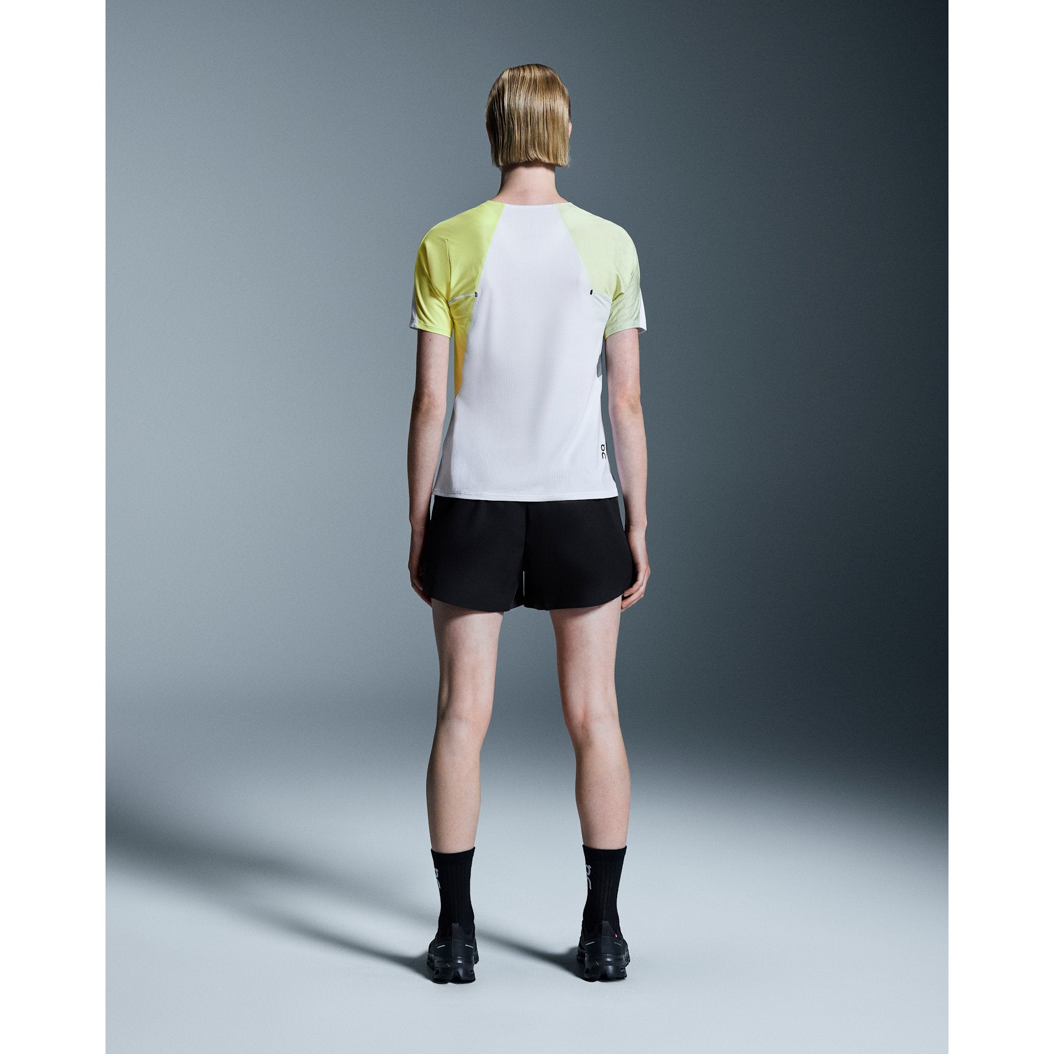 On Ultra Shorts Black | Black