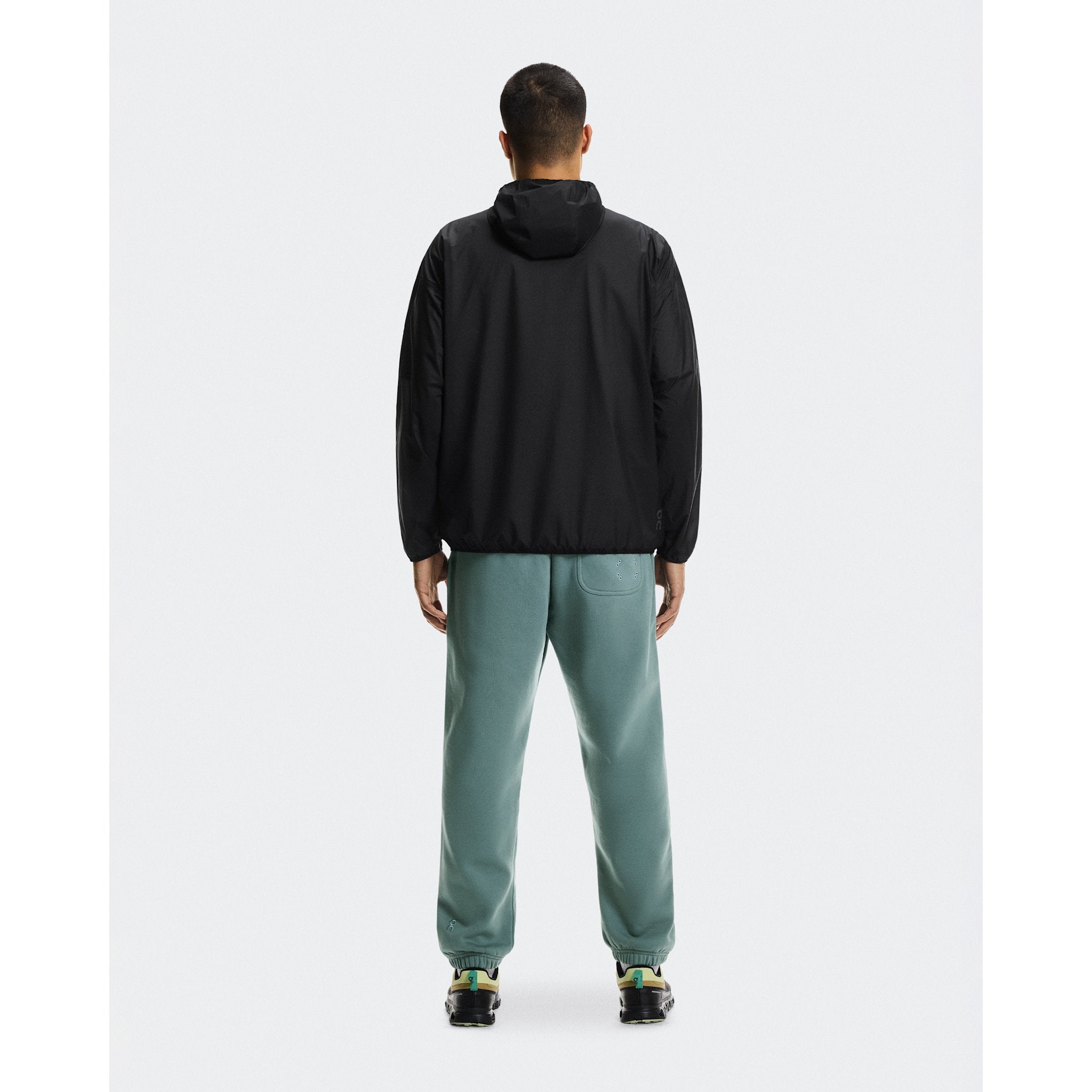 On Explore Lightweight Waterproof Jacket Black