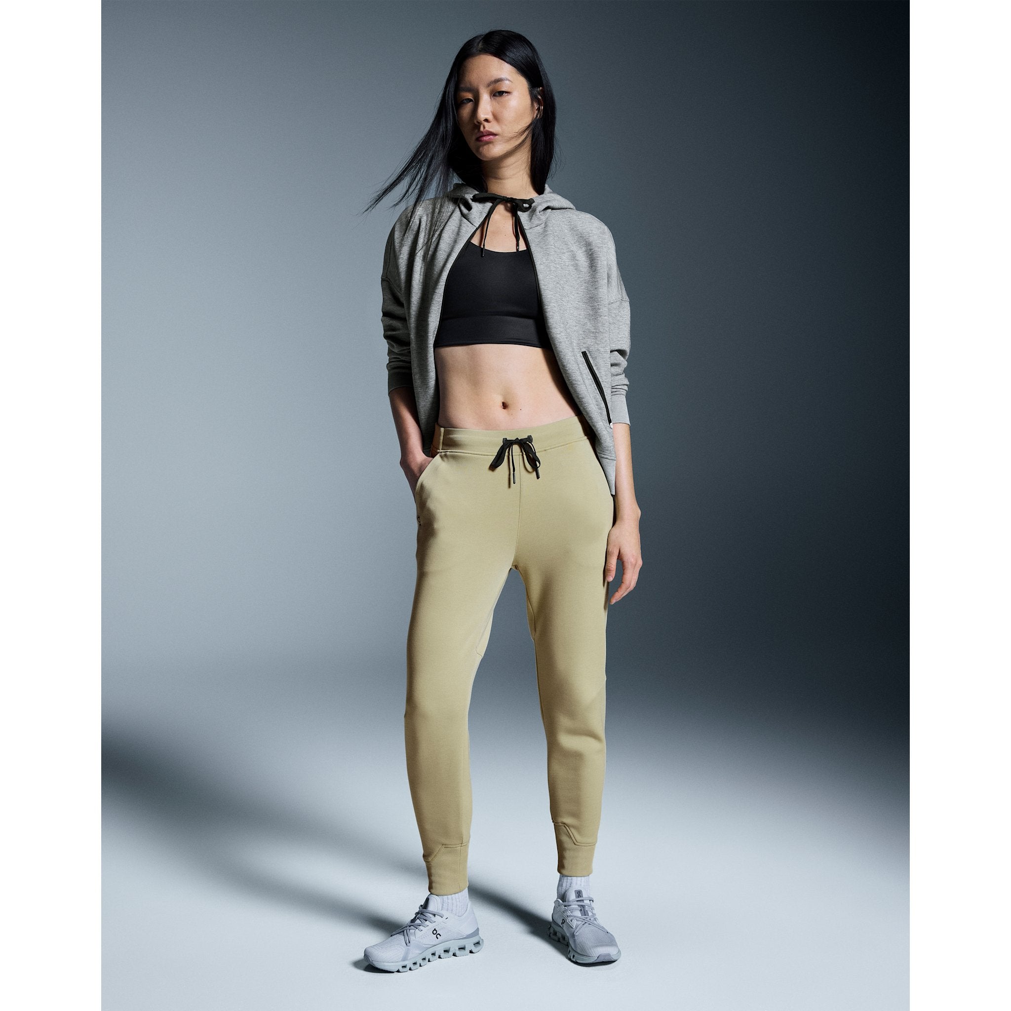 On Sweat Pants Caper