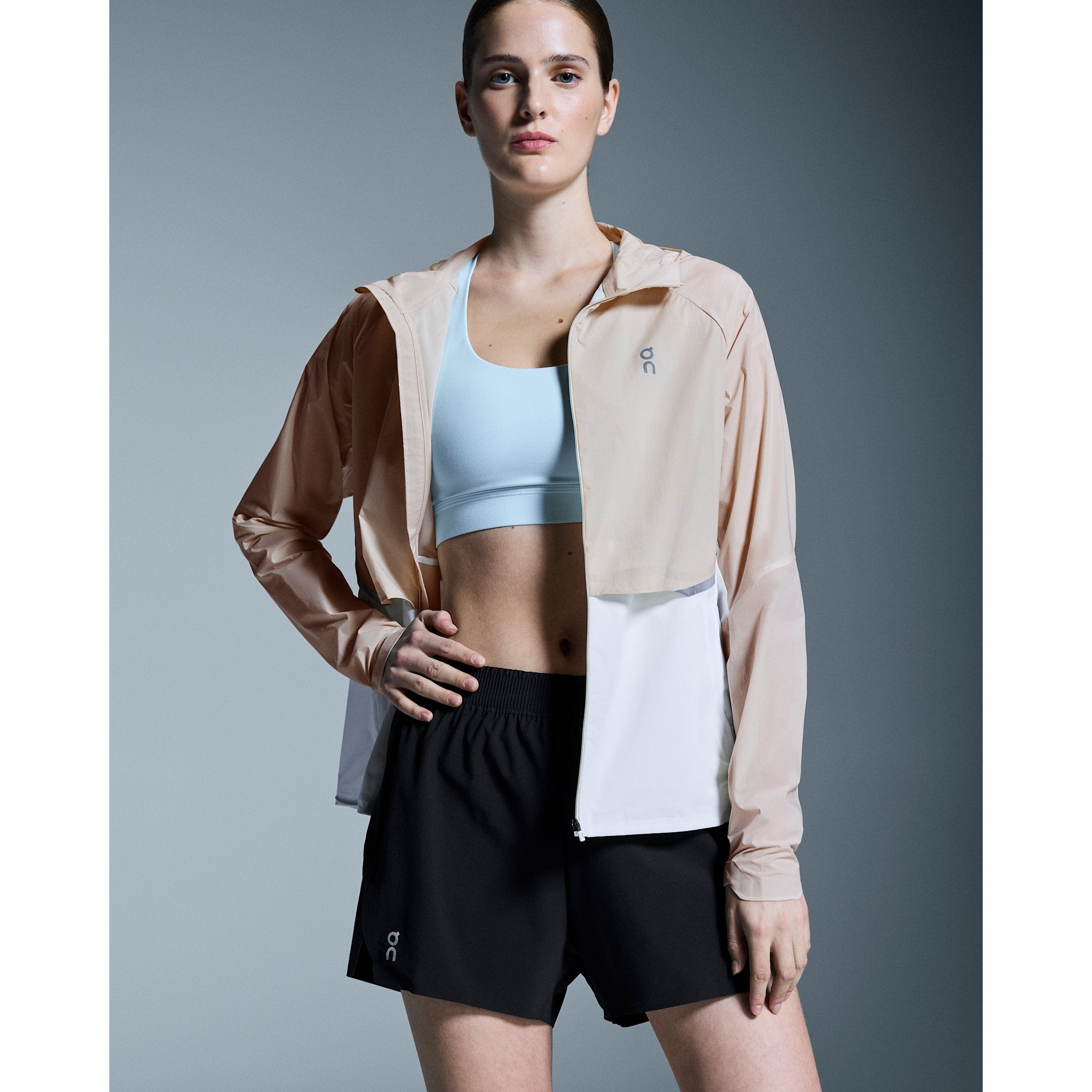 On Core Jacket Sand | White