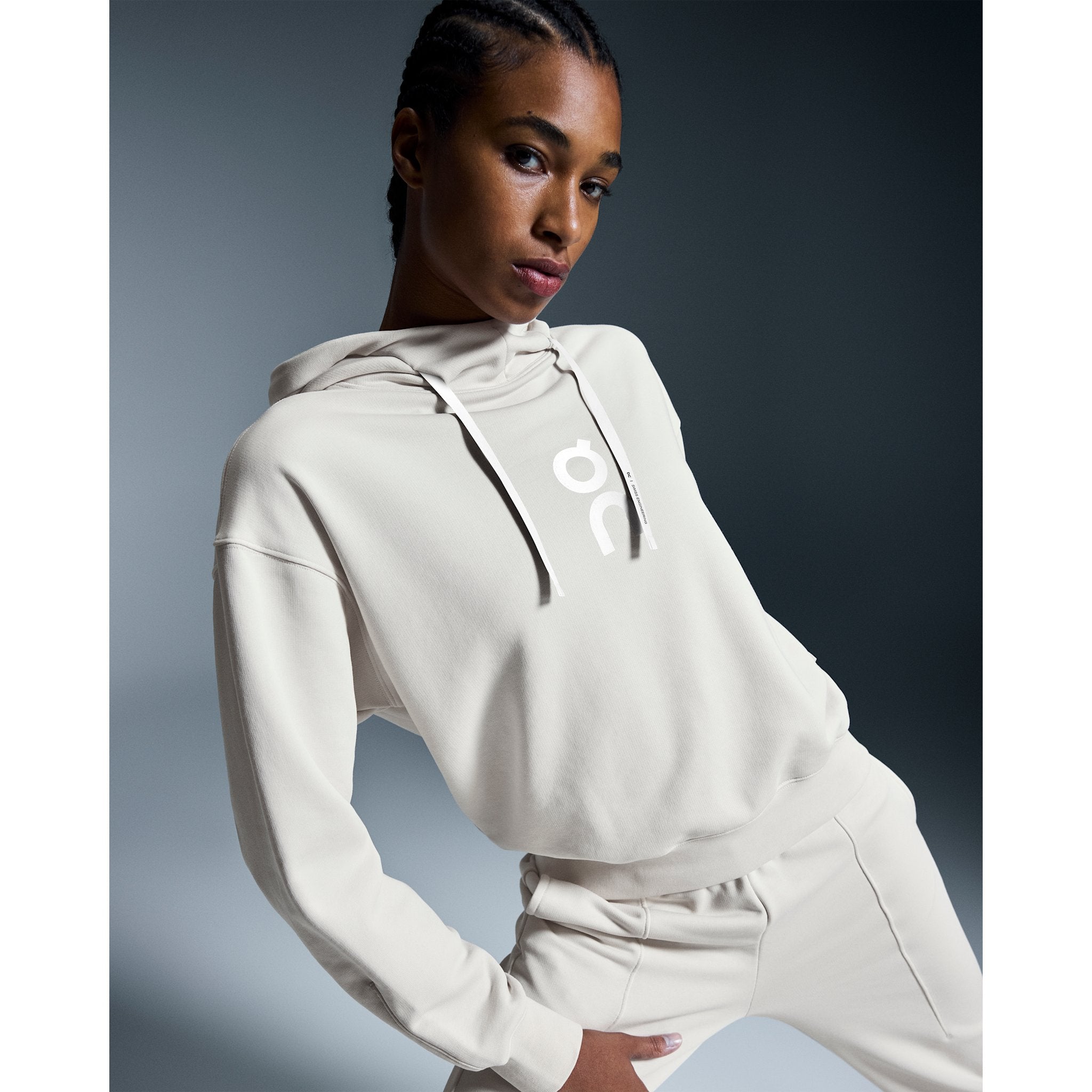 On Club Hoodie Silver