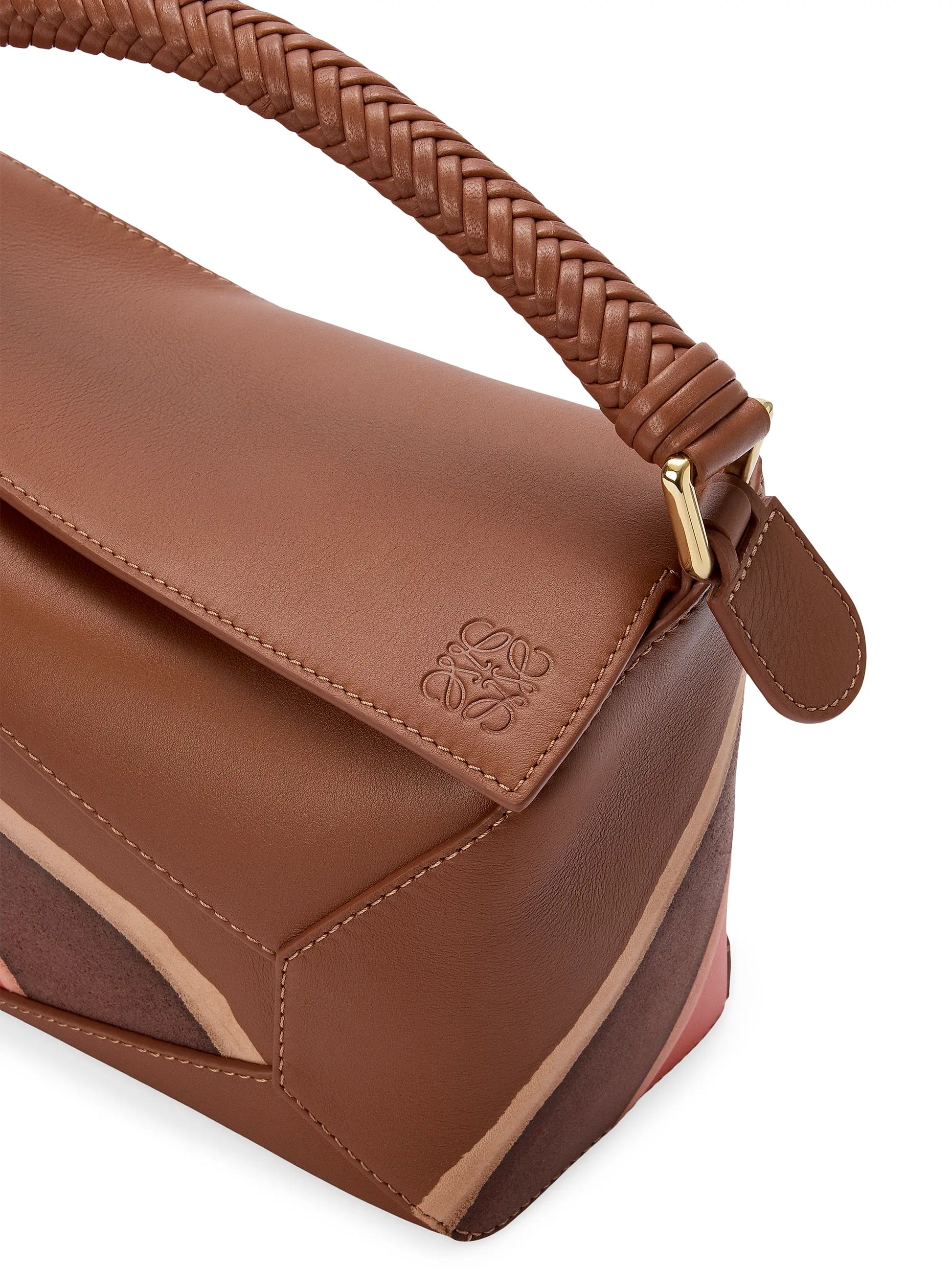 #color_pecan-parrot-pink