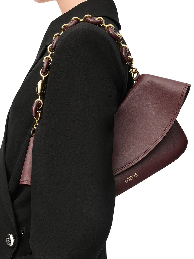 #color_dark-burgundy