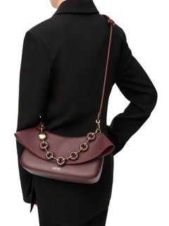 #color_dark-burgundy