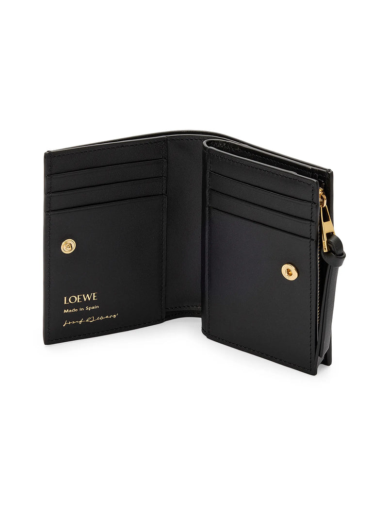 #color_black-burgundy