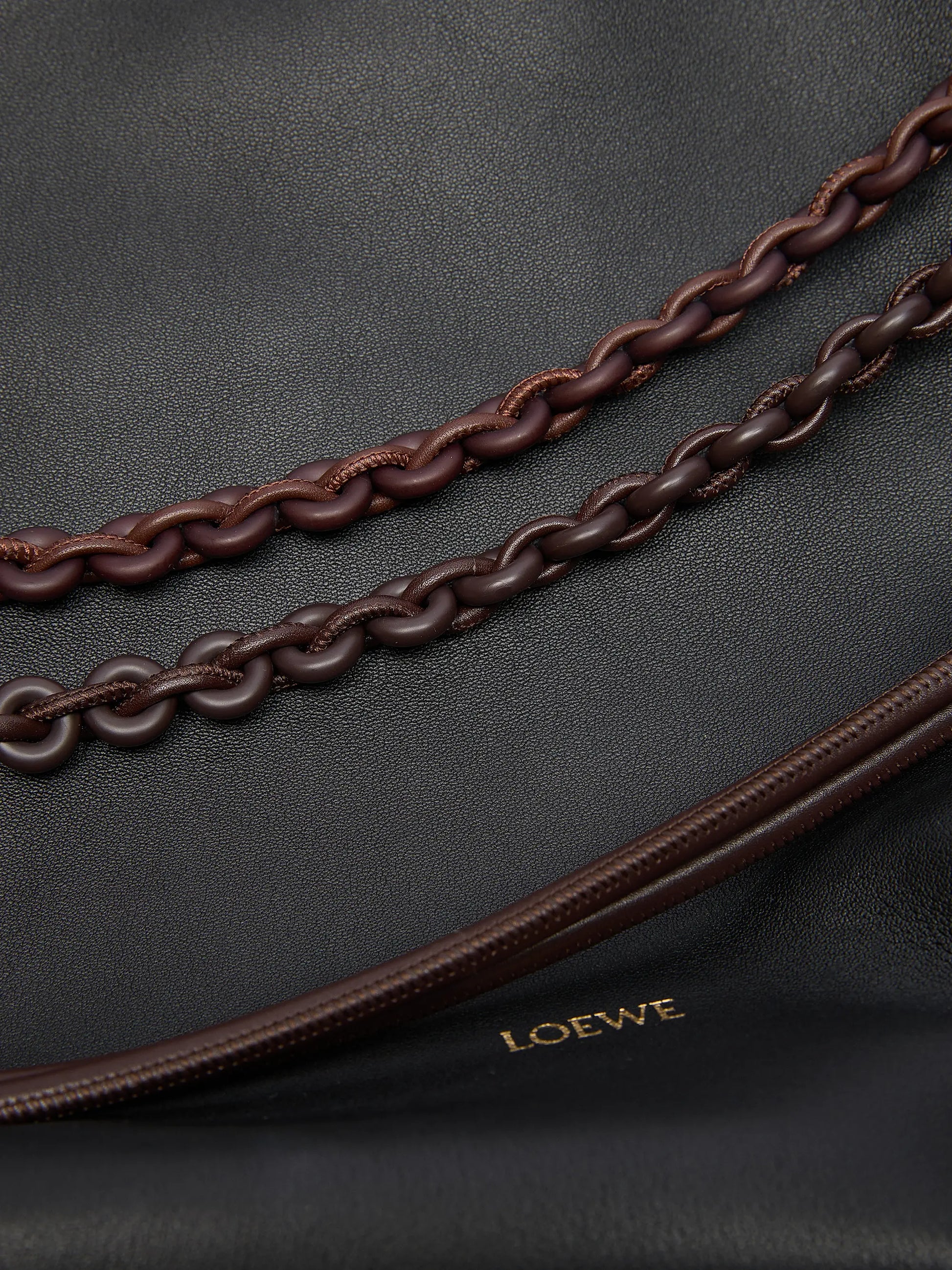 #color_black-dark-brownie