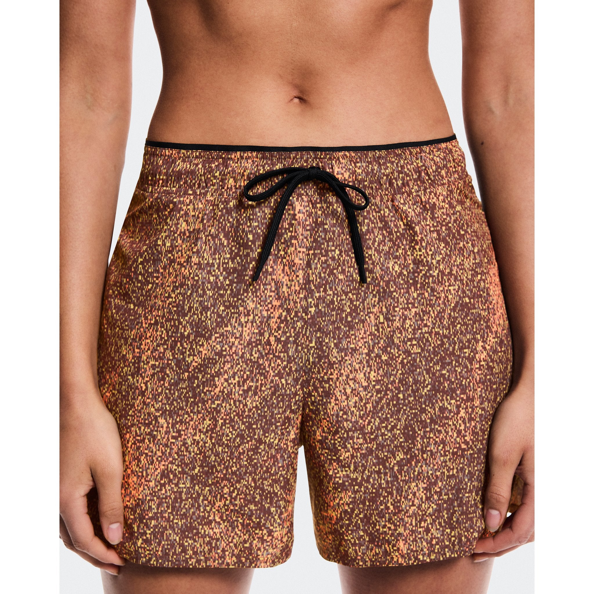 On Trail Shorts Black | Gobi