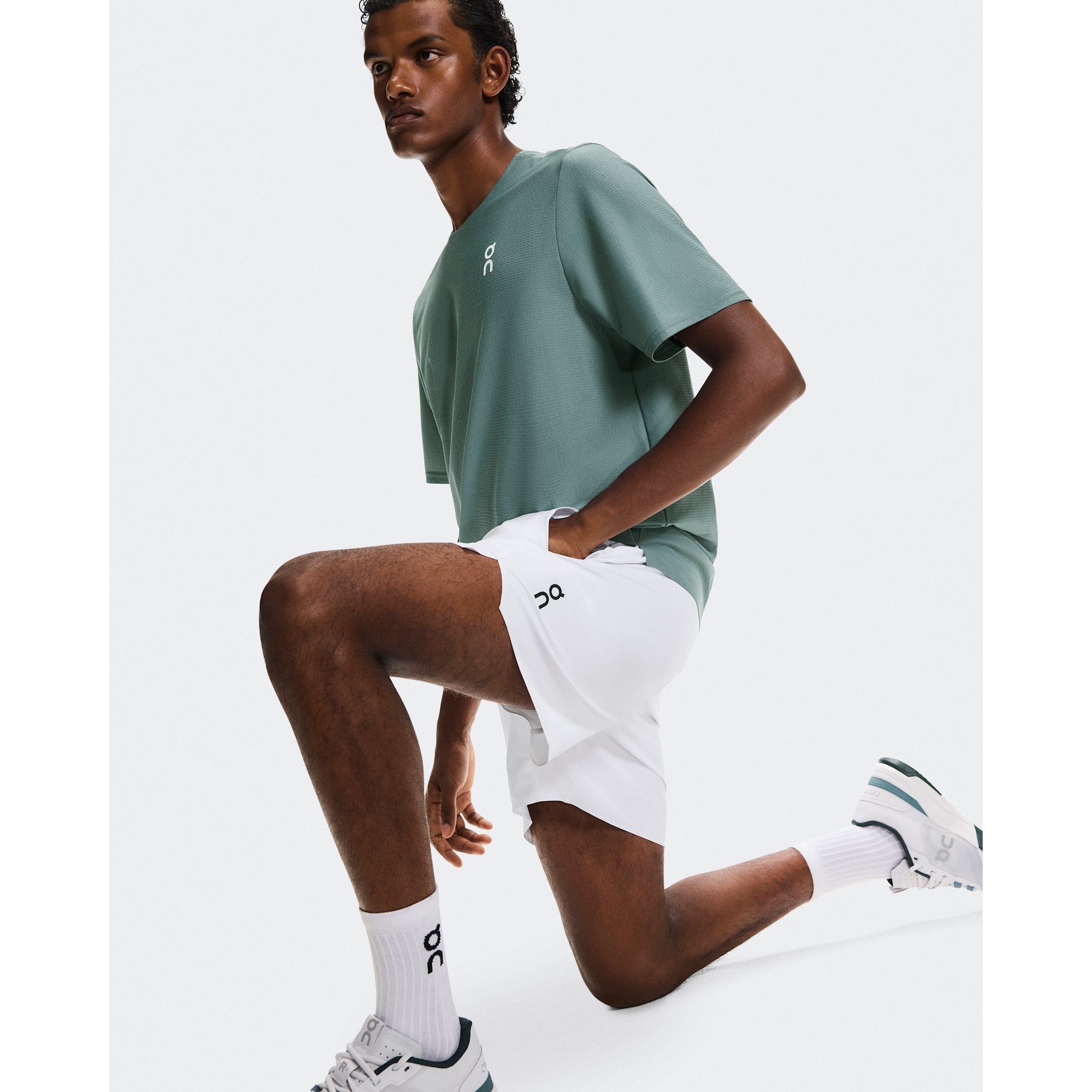 On 5" Court Shorts White