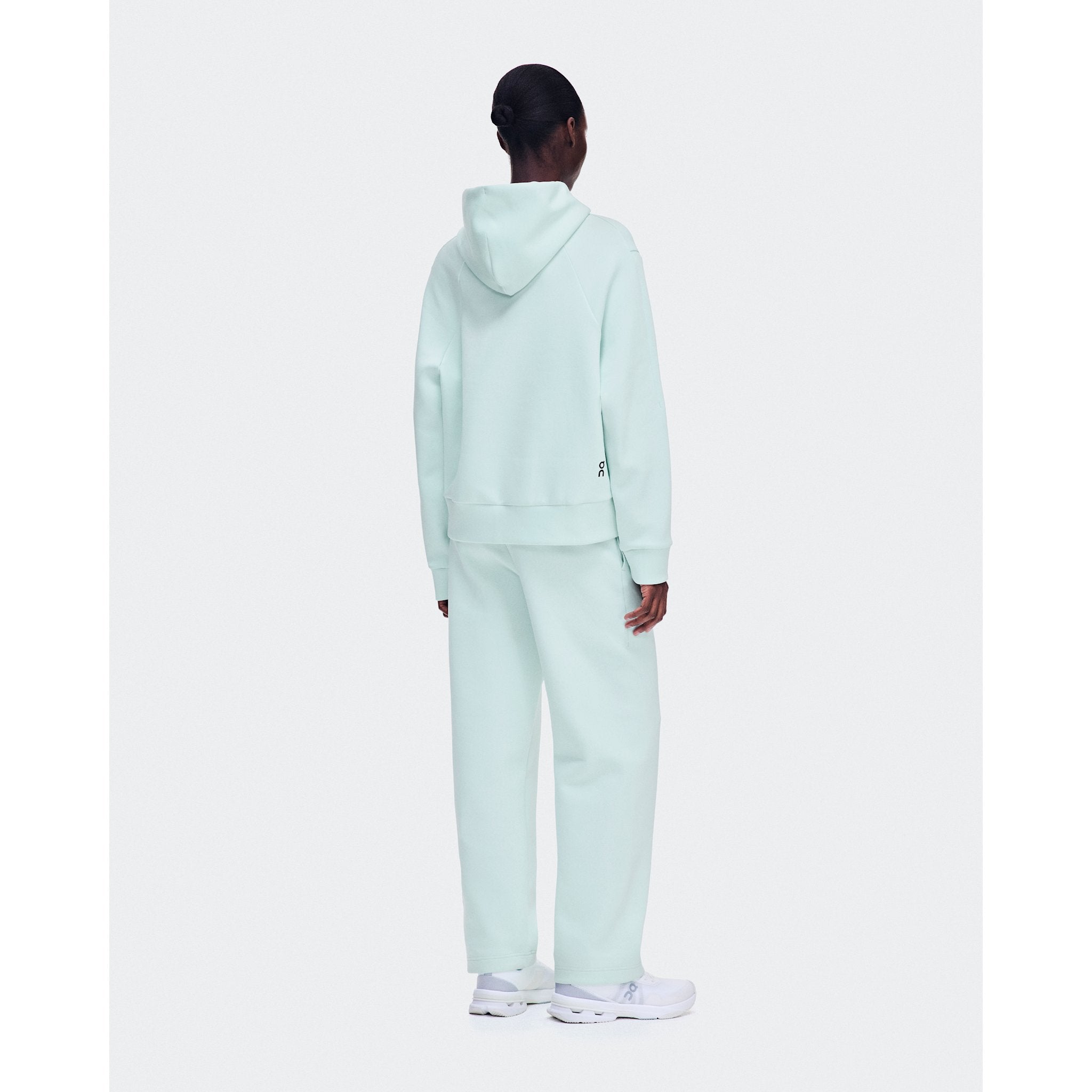 On Focus Tech Hoodie Flurry