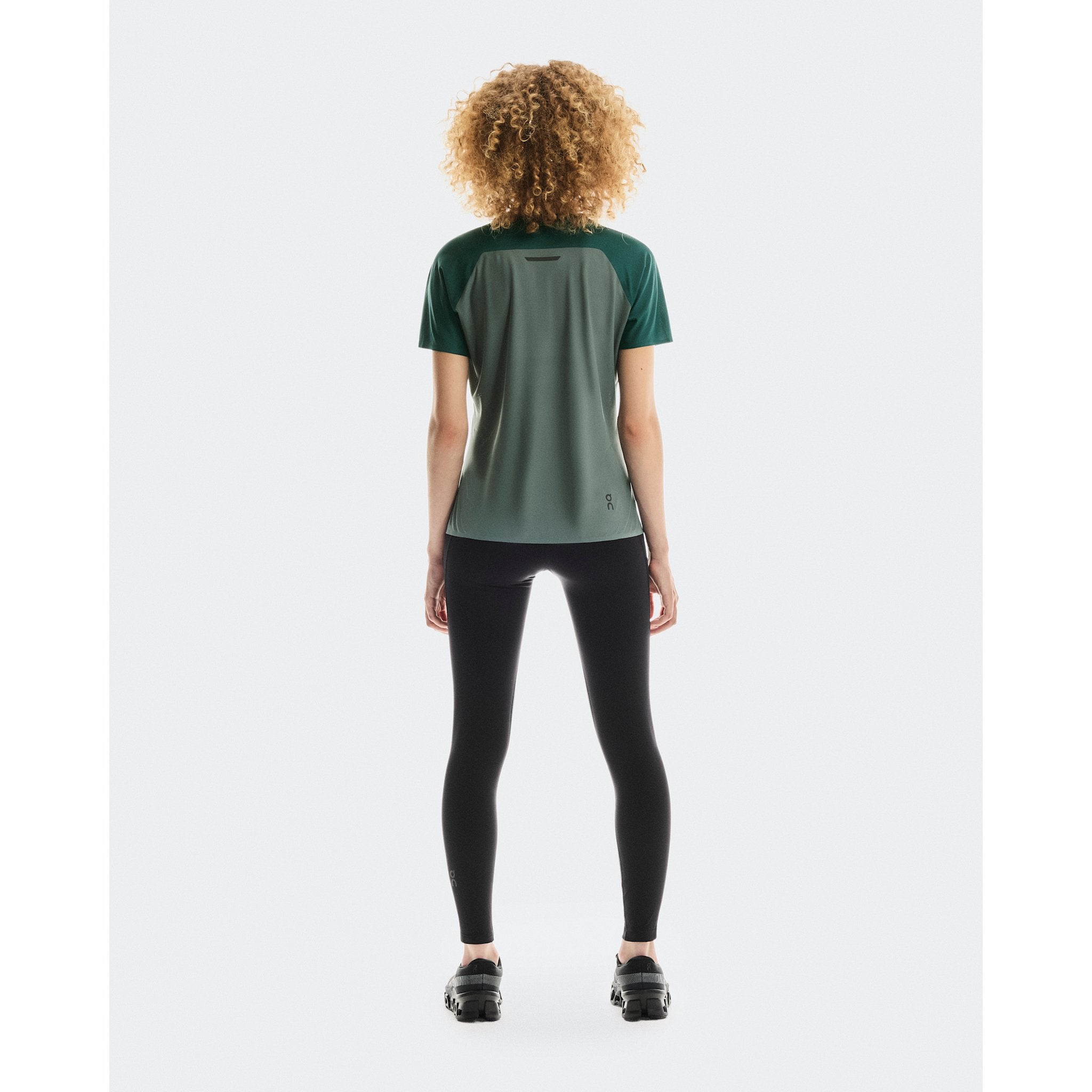 On Performance-T Spirulina | Olive