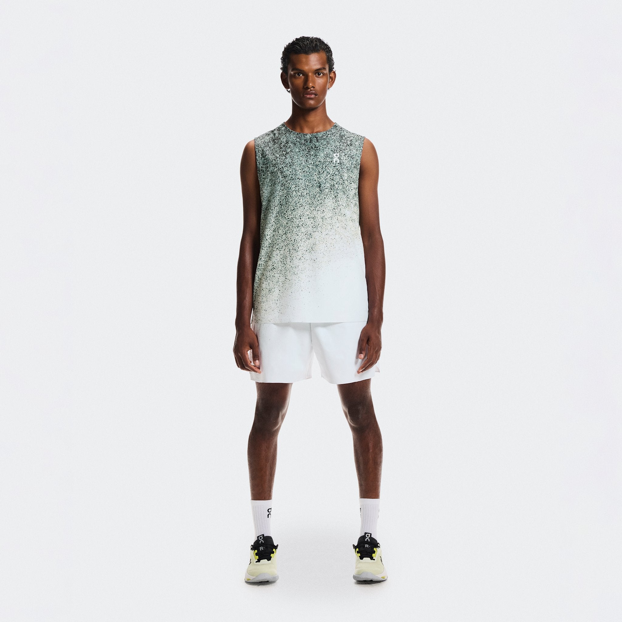 On 5" Court Shorts Fade Mineral | White