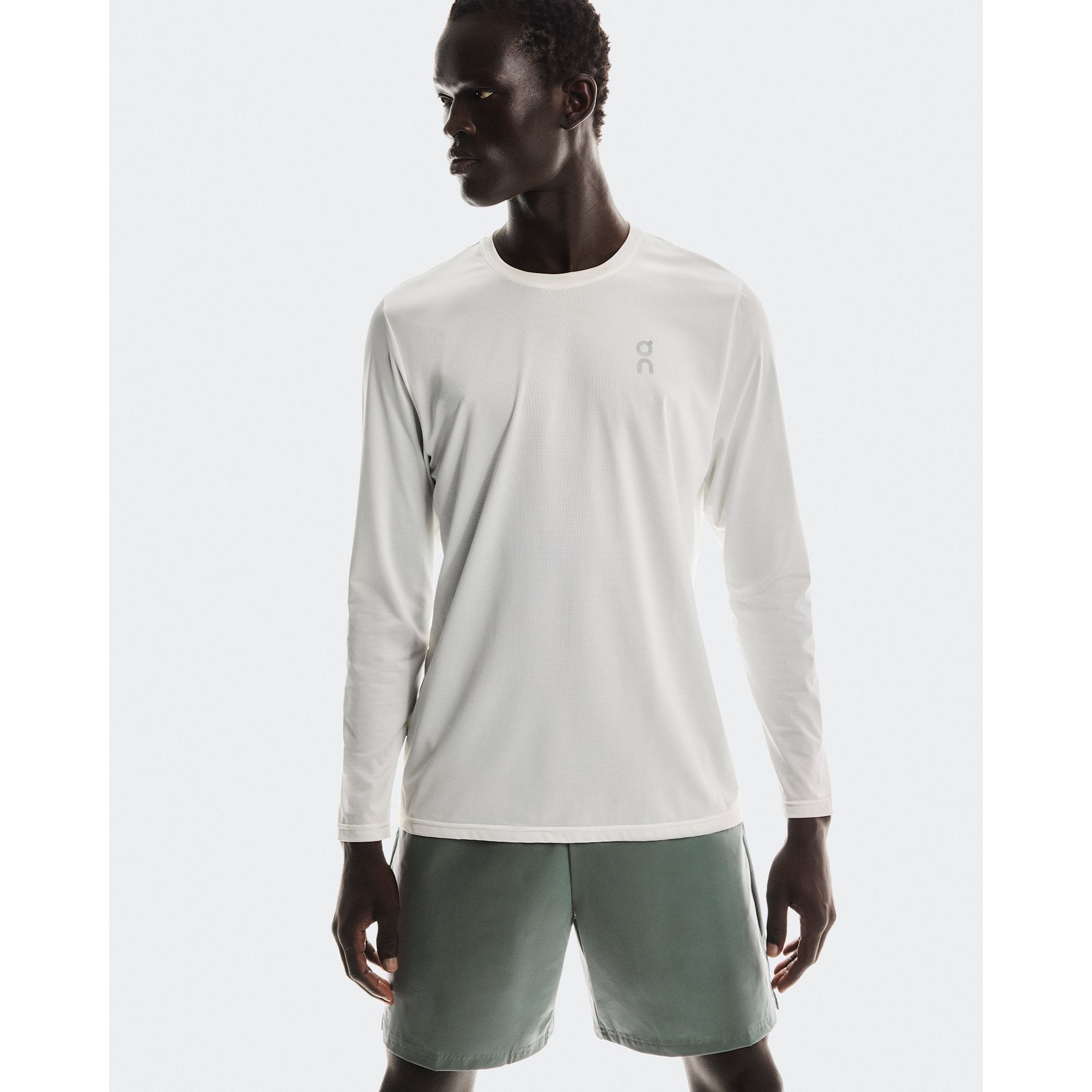 On 7" Core Shorts Olive
