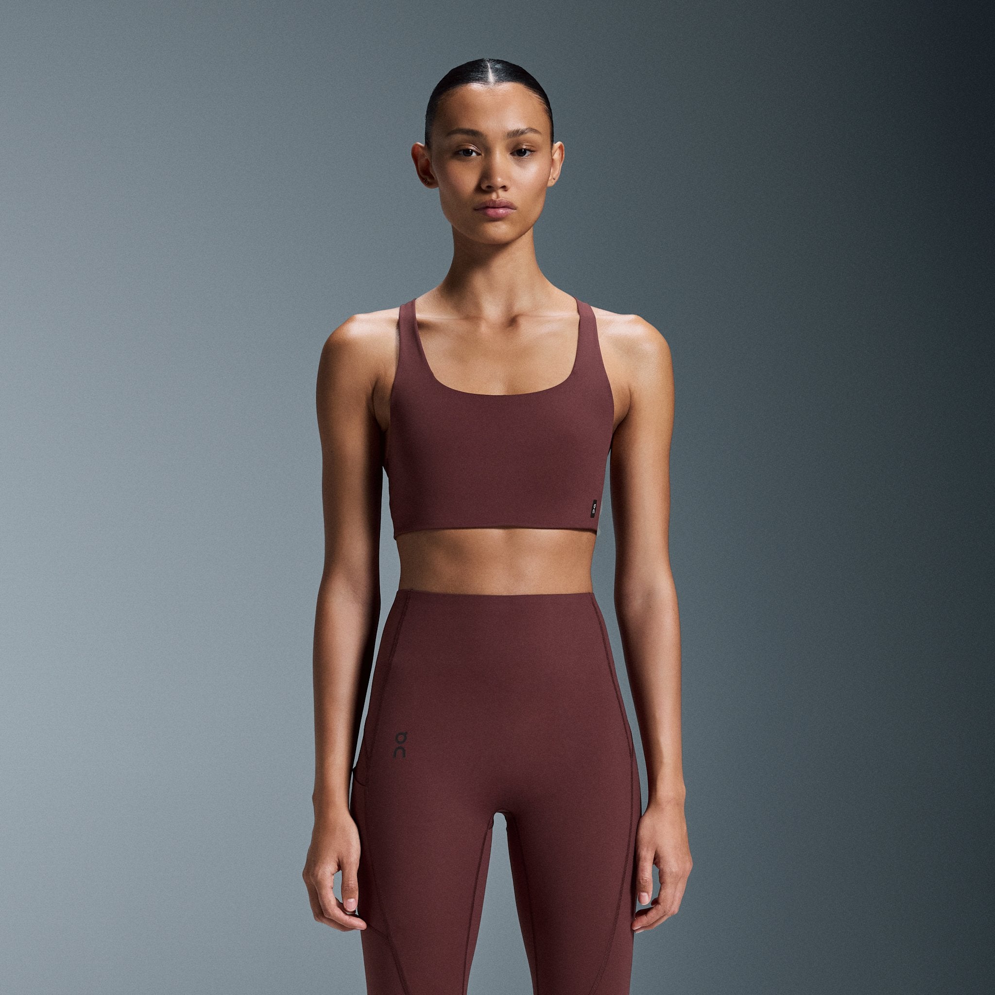 On Movement Bra Mulberry
