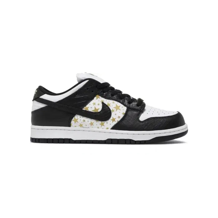 Supreme x Dunk Low OG SB QS "Black"