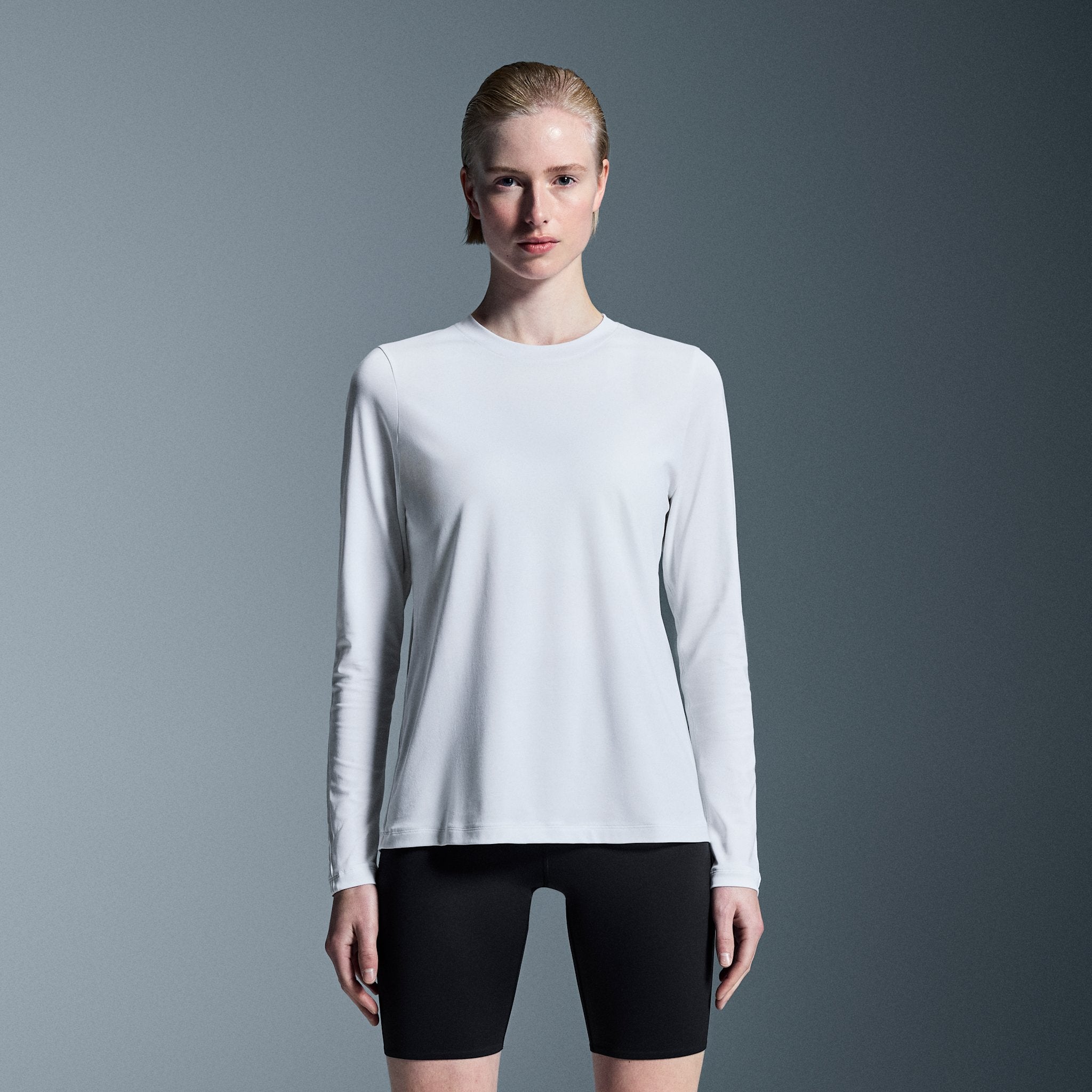 On Focus Long-T White