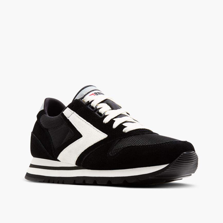 Brooks Chariot Black/White