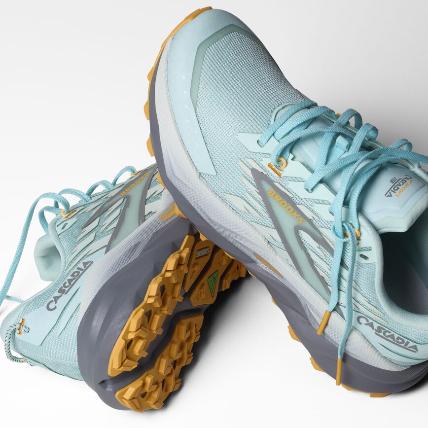 Brooks Cascadia 19 Clearwater/Primer Grey/Apricot (Women's)