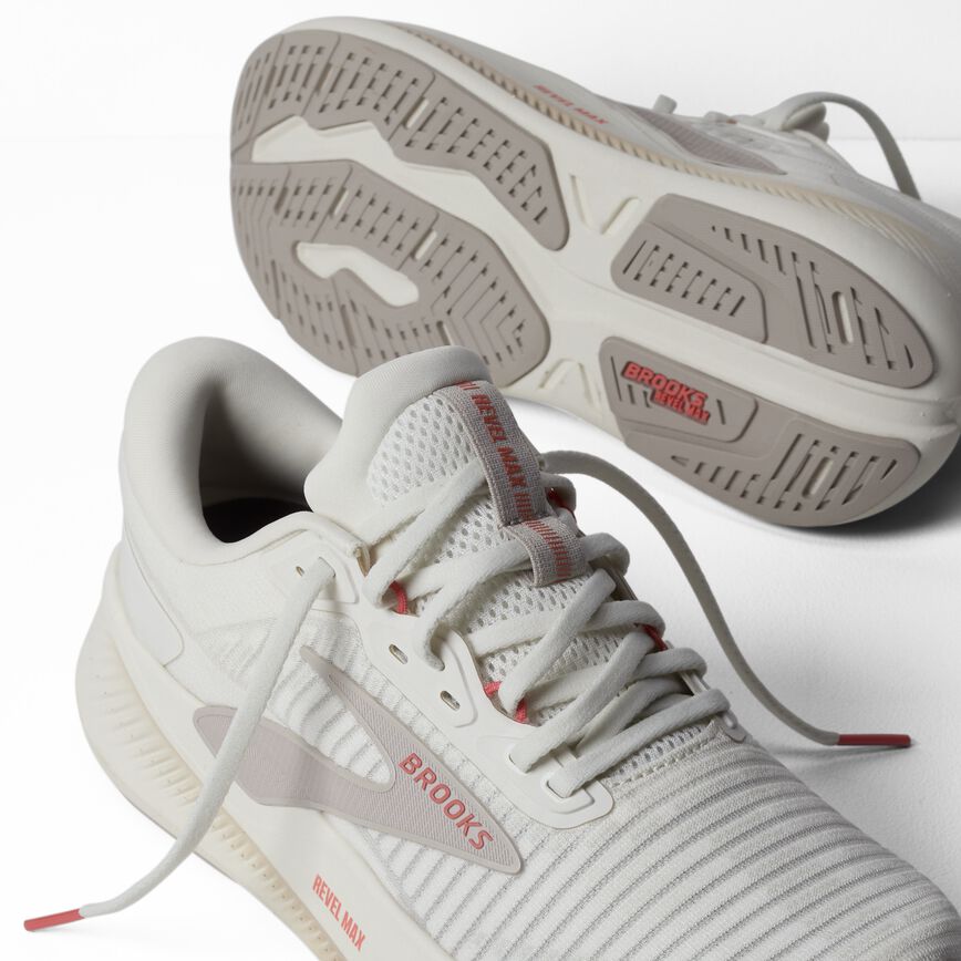 Brooks Revel Max Coconut/Chateau/Peach (Women's)