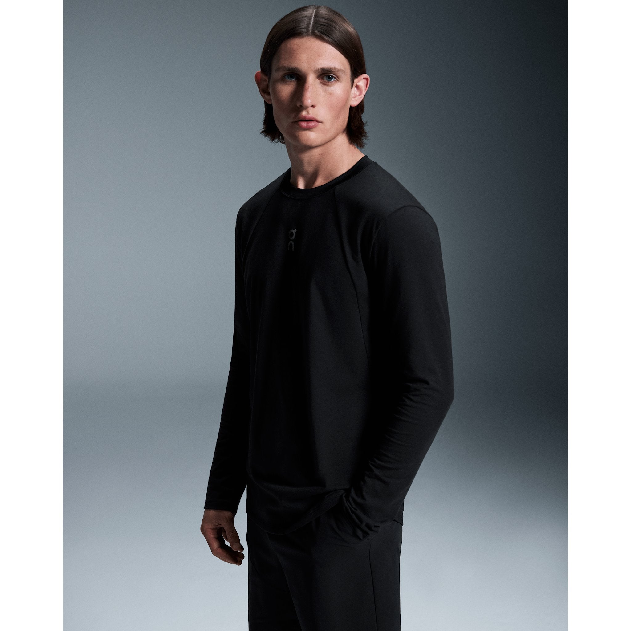 On Trek Long-T Black