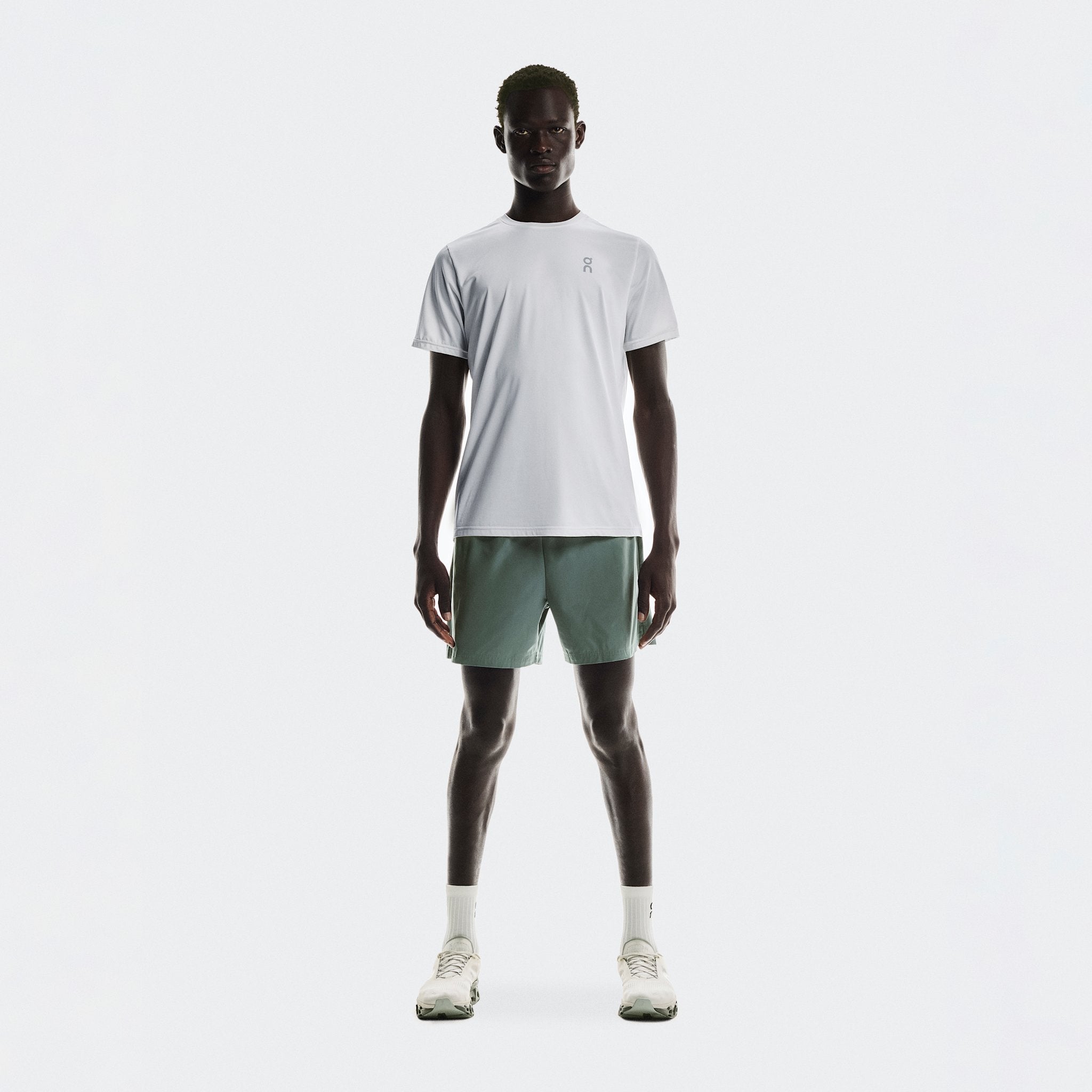 On 5" Core Shorts Olive
