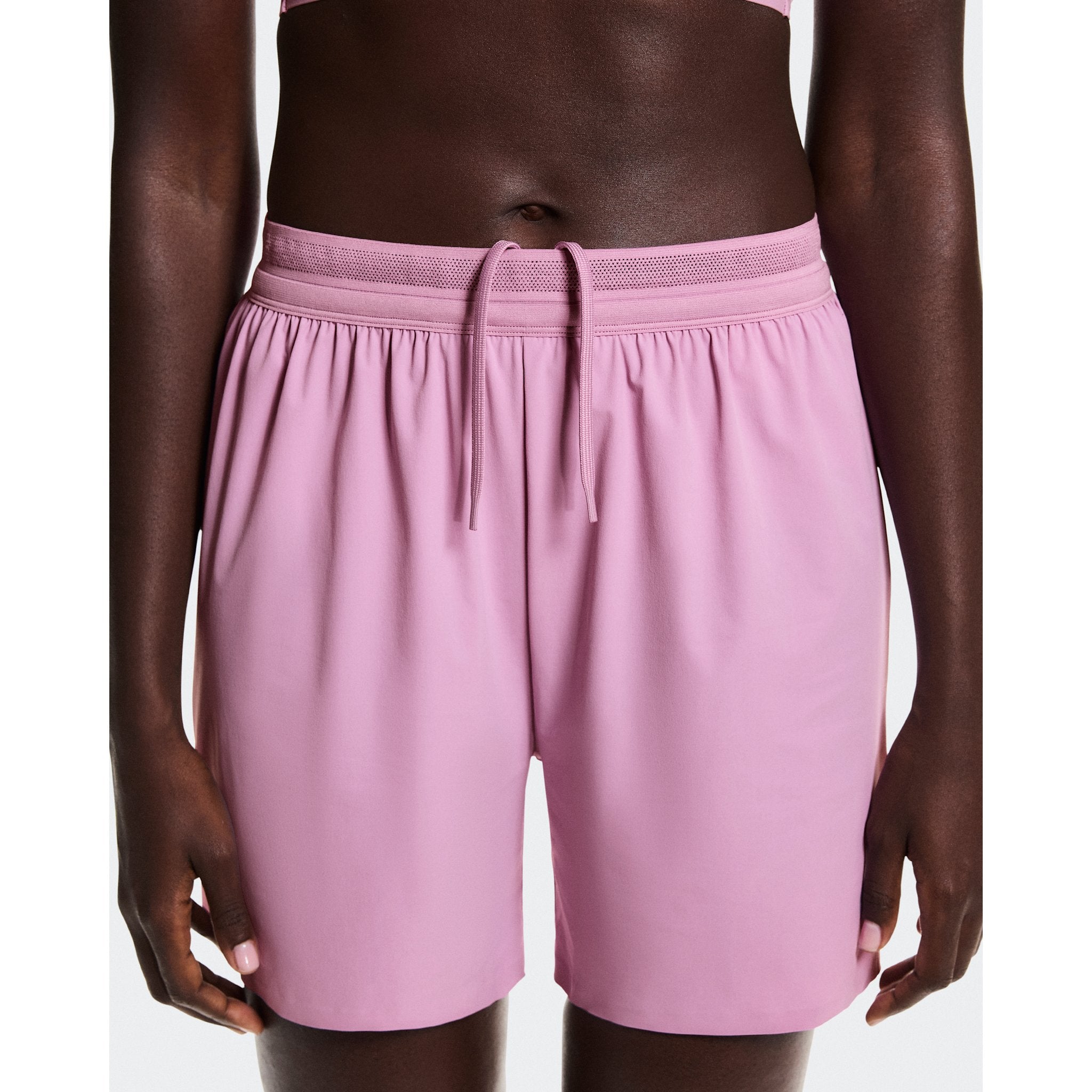 On 5" Performance Shorts Sakura