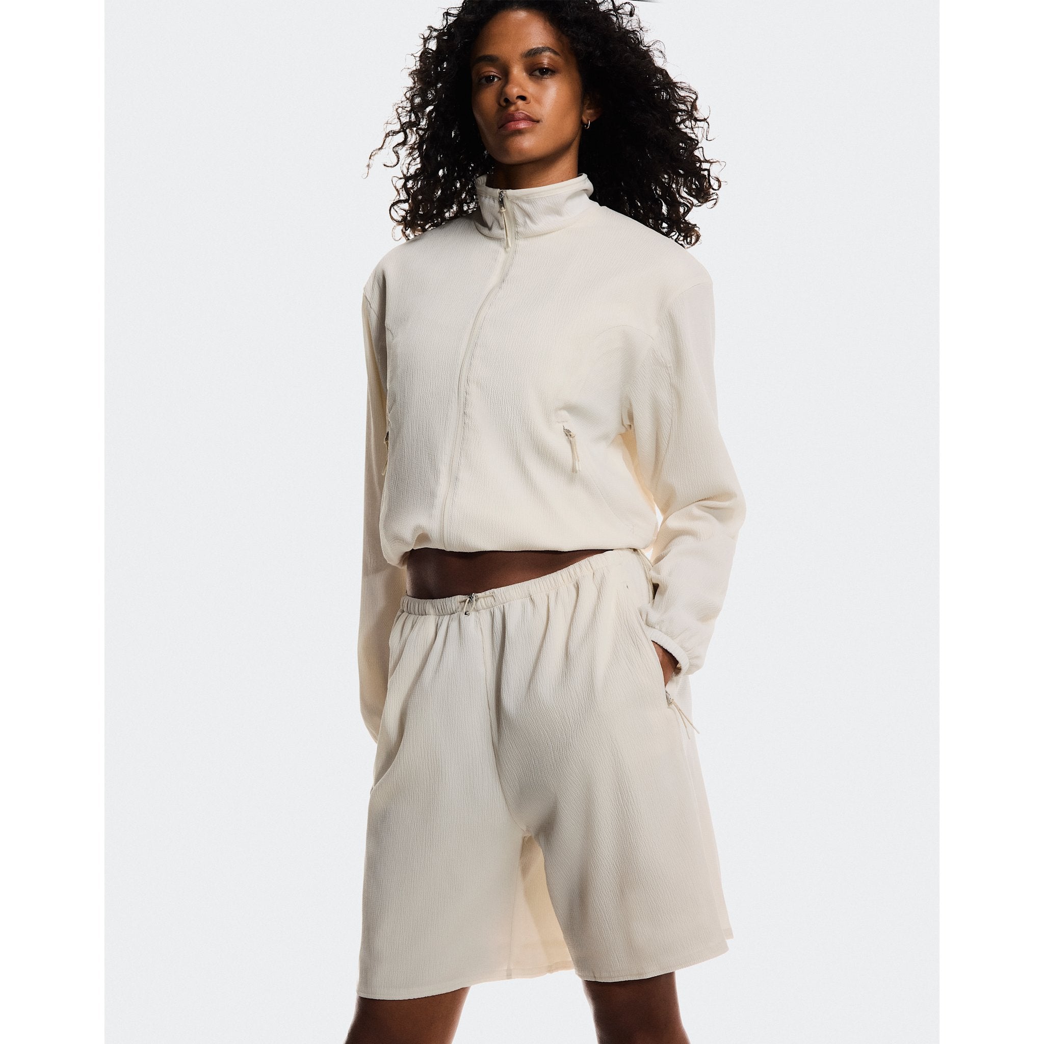 On Track Shorts Cream