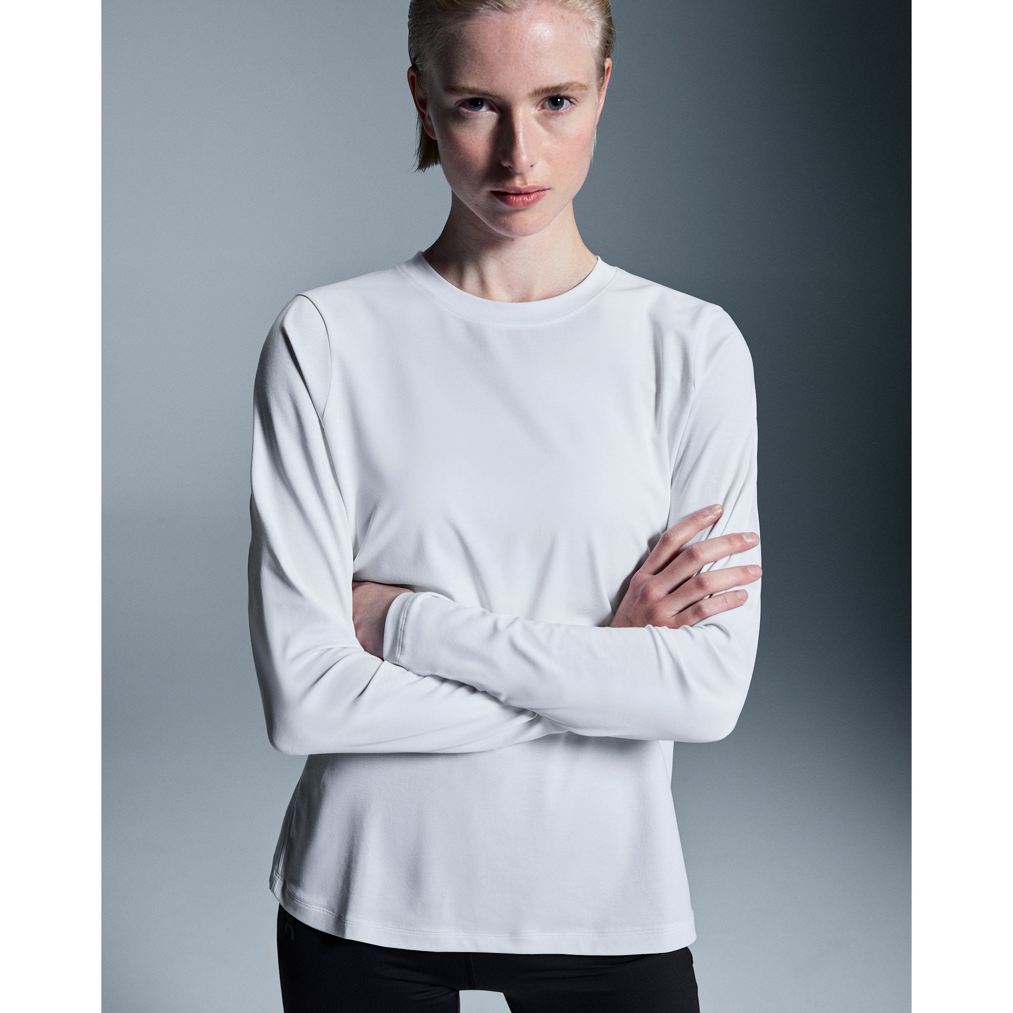 On Focus Long-T White