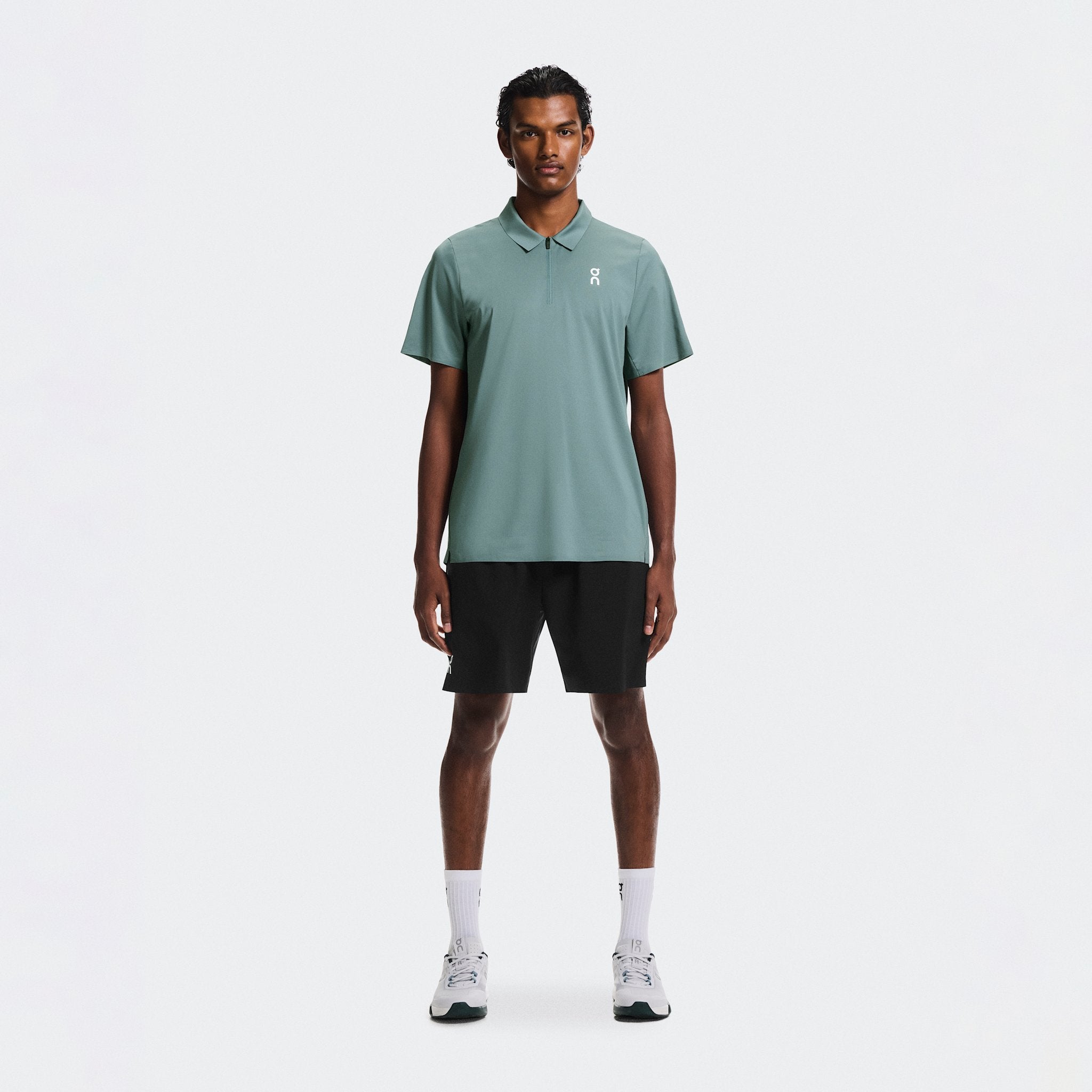 On 7" Court Shorts Black