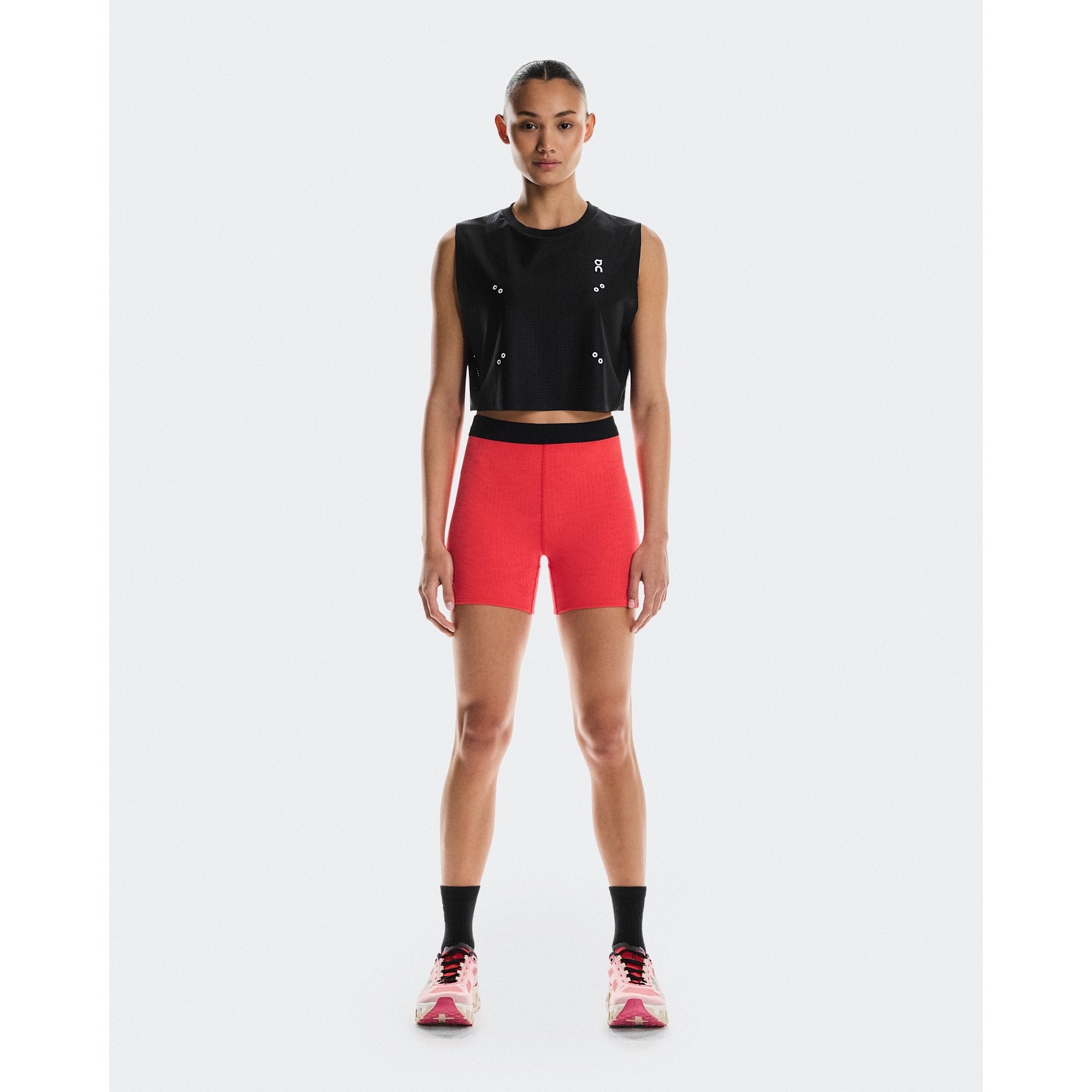 On Pace Tank Black