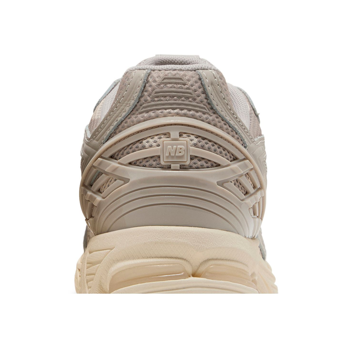 New Balance 1906R 'Polka Dot Pack - Moonrock'