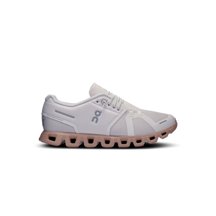On Running Cloud 5 "Sand Rosebrown"
