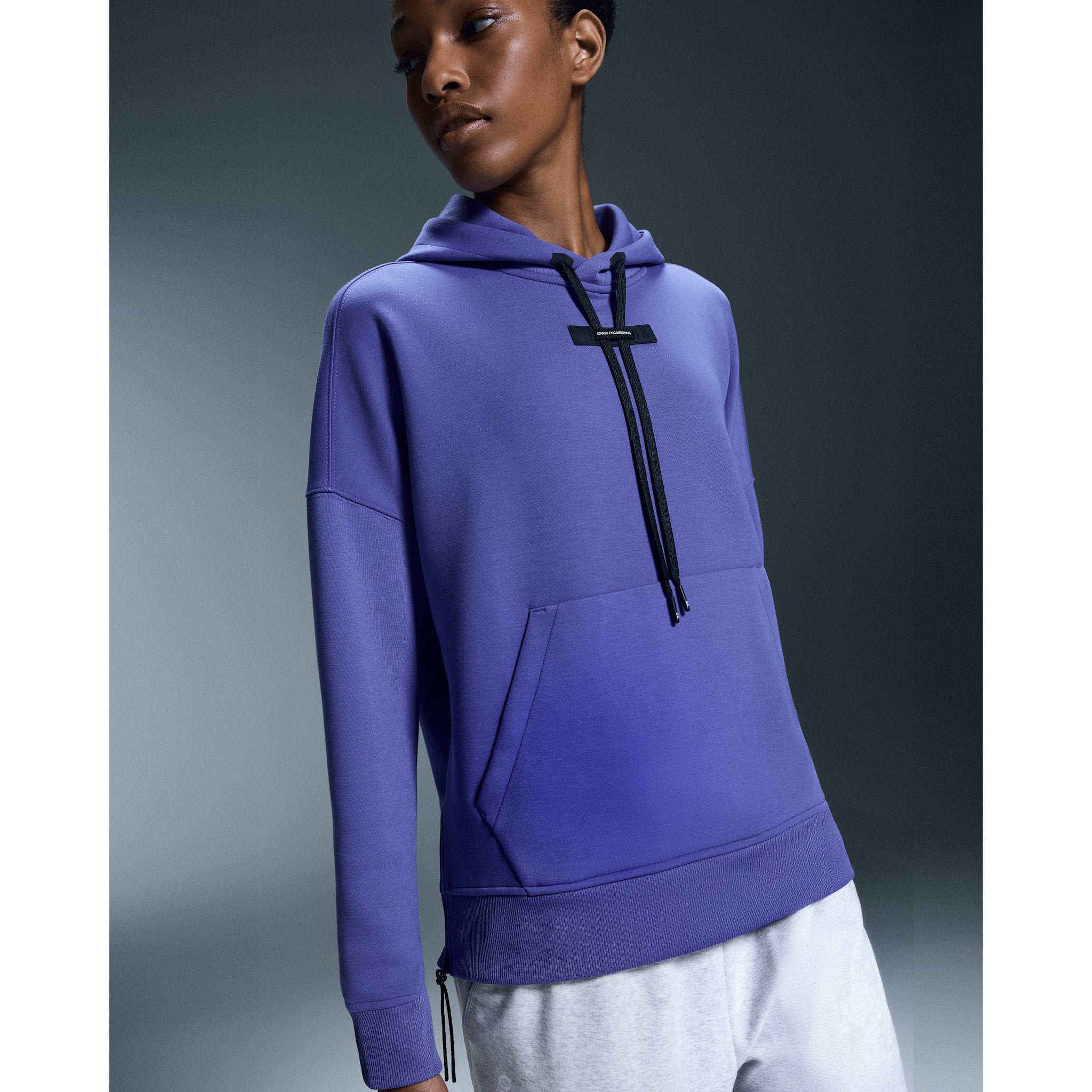 On Hoodie Iris