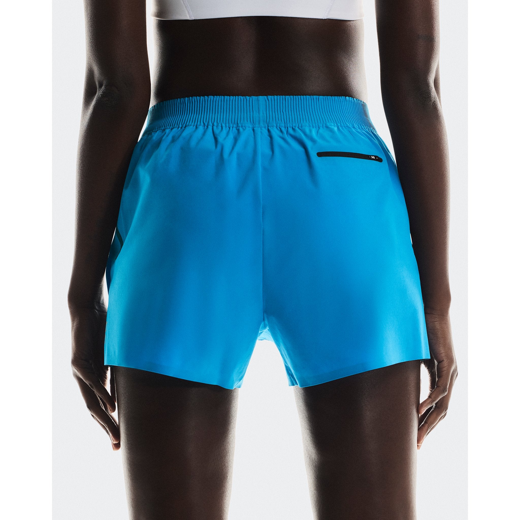 On Train Shorts Malibu
