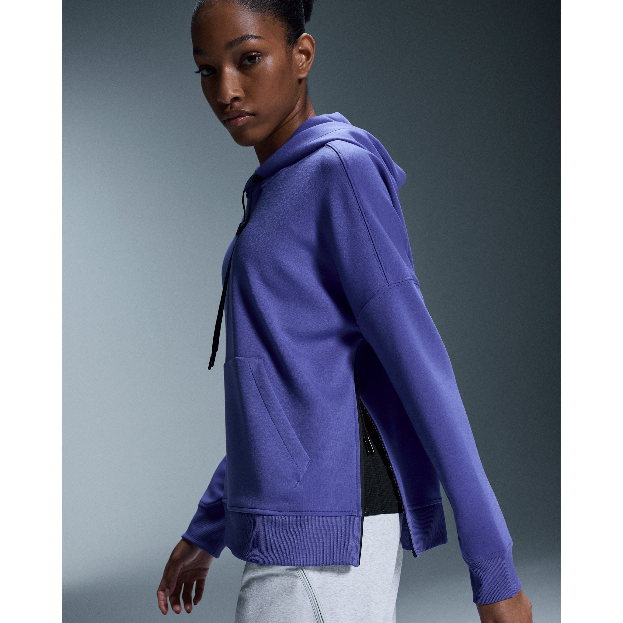 On Hoodie Iris