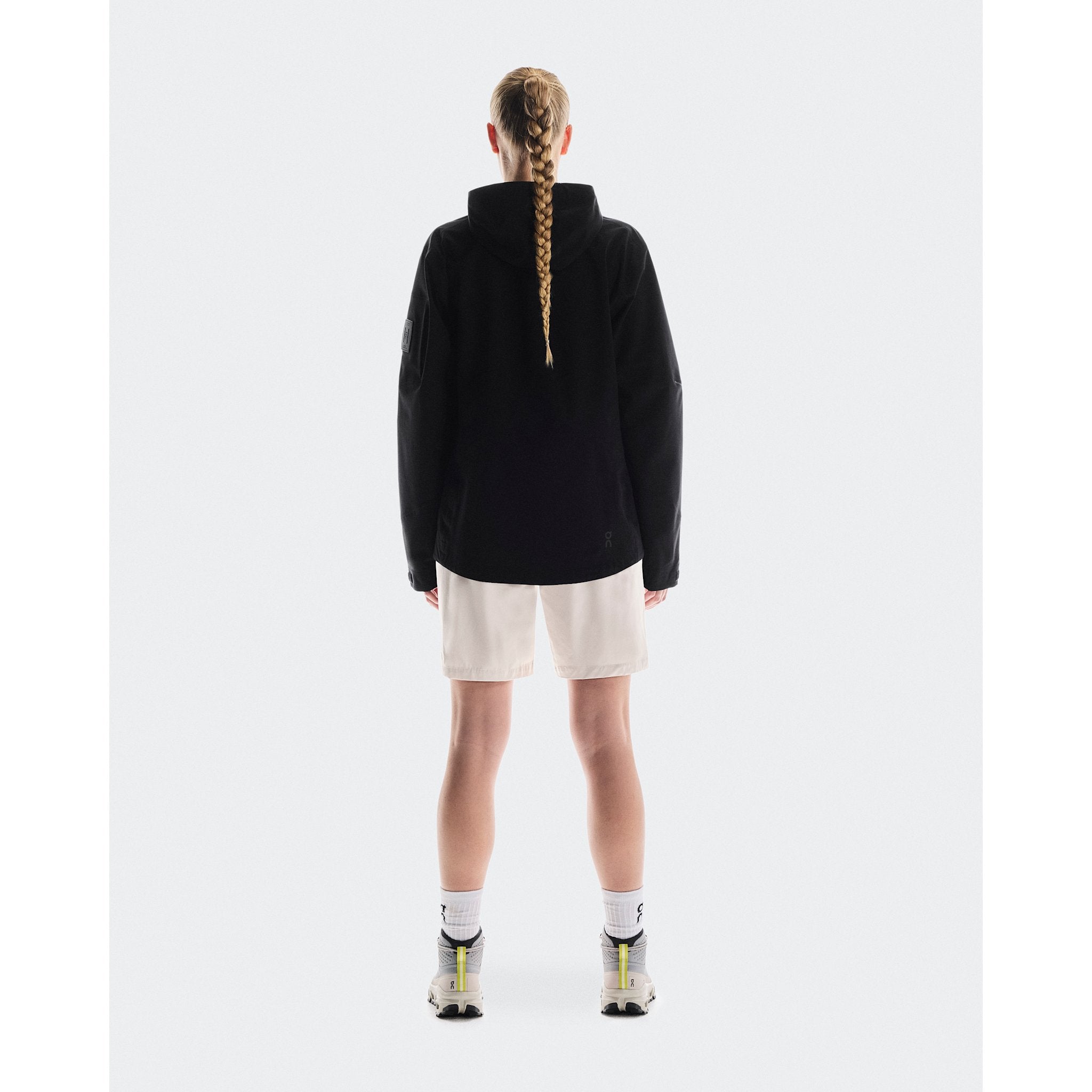 On Trek Short Silver