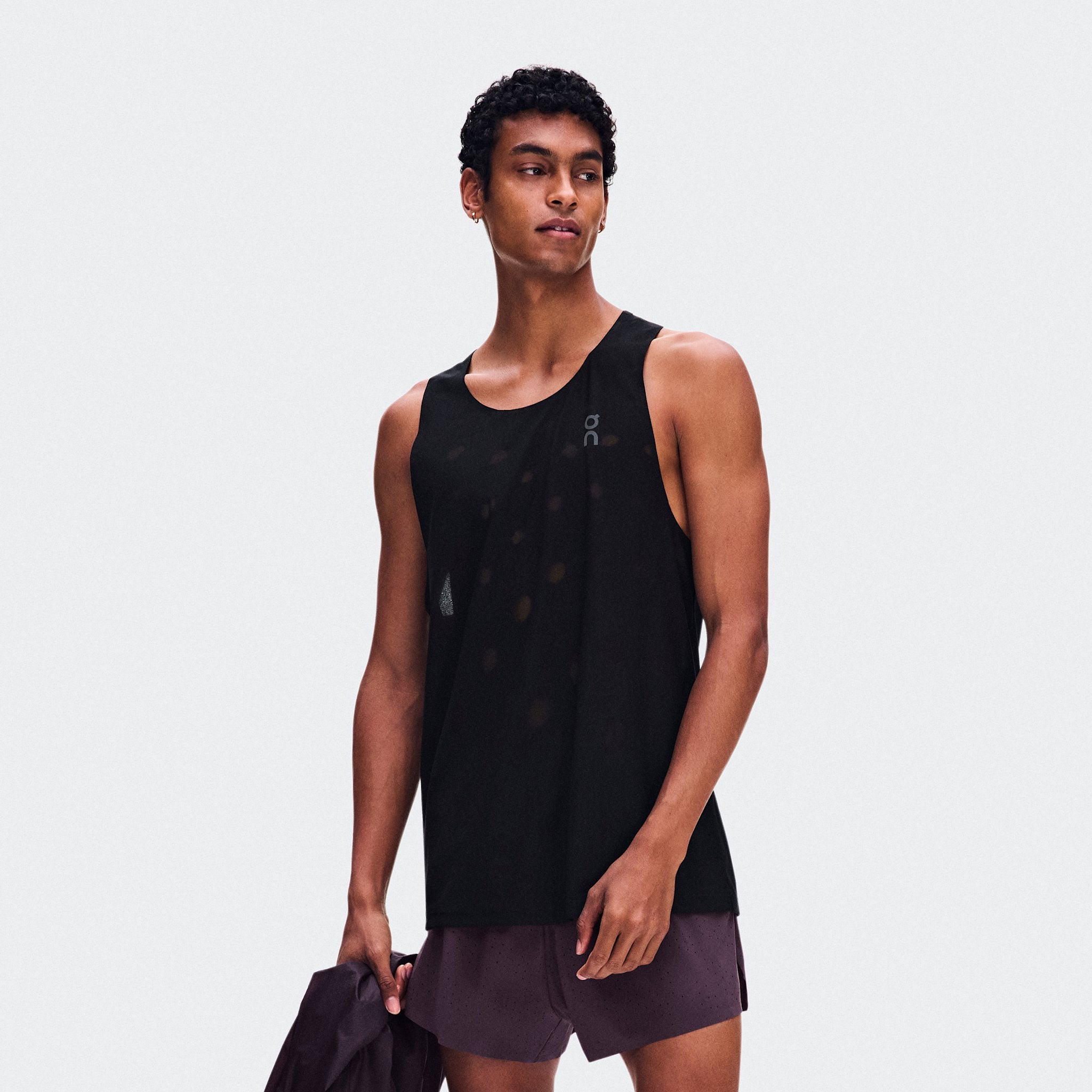On Zero Tank Breathe Black