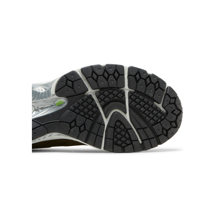 New Balance 2002 'Camo Green'