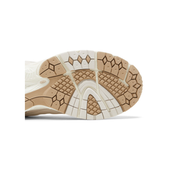 New Balance 2002R 'Linen Fog'