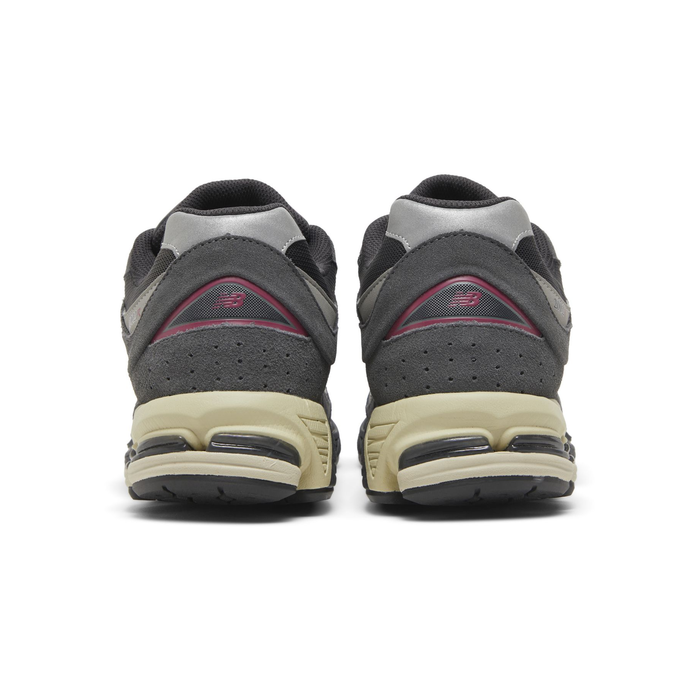 New Balance 2002R 'Magnet Hi-Pink'