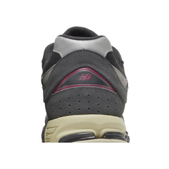 New Balance 2002R 'Magnet Hi-Pink'