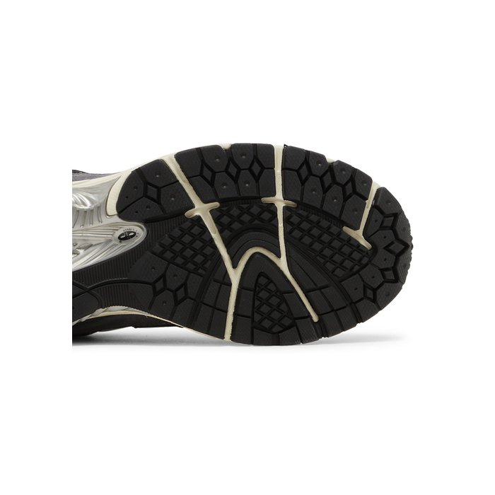 New Balance 2002R 'Magnet Timberwolf'