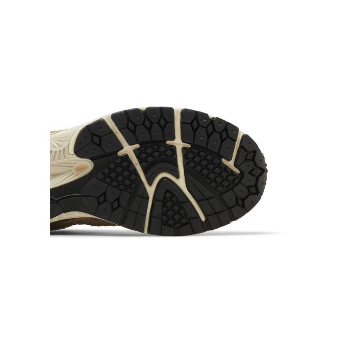 New Balance 2002R 'Mushroom Hazy Peach'